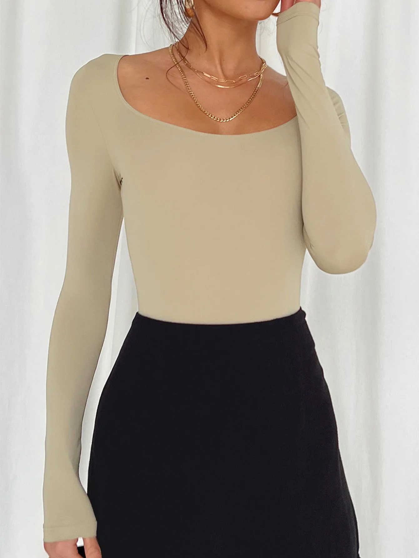 Beige Scoop Neck Fitted Ribbed Top - Image 3