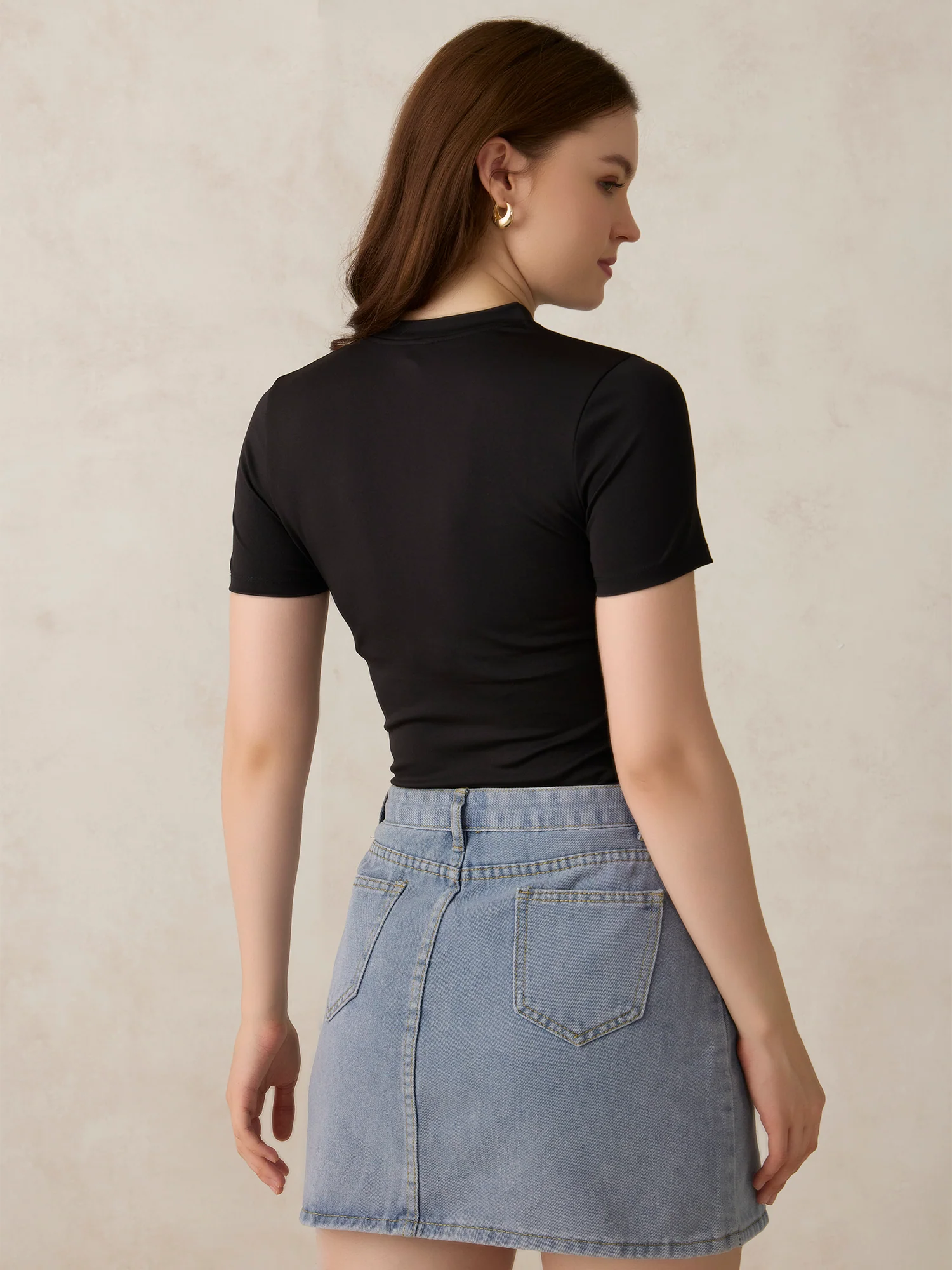 Black Basic Solid Bodysuit - Image 2