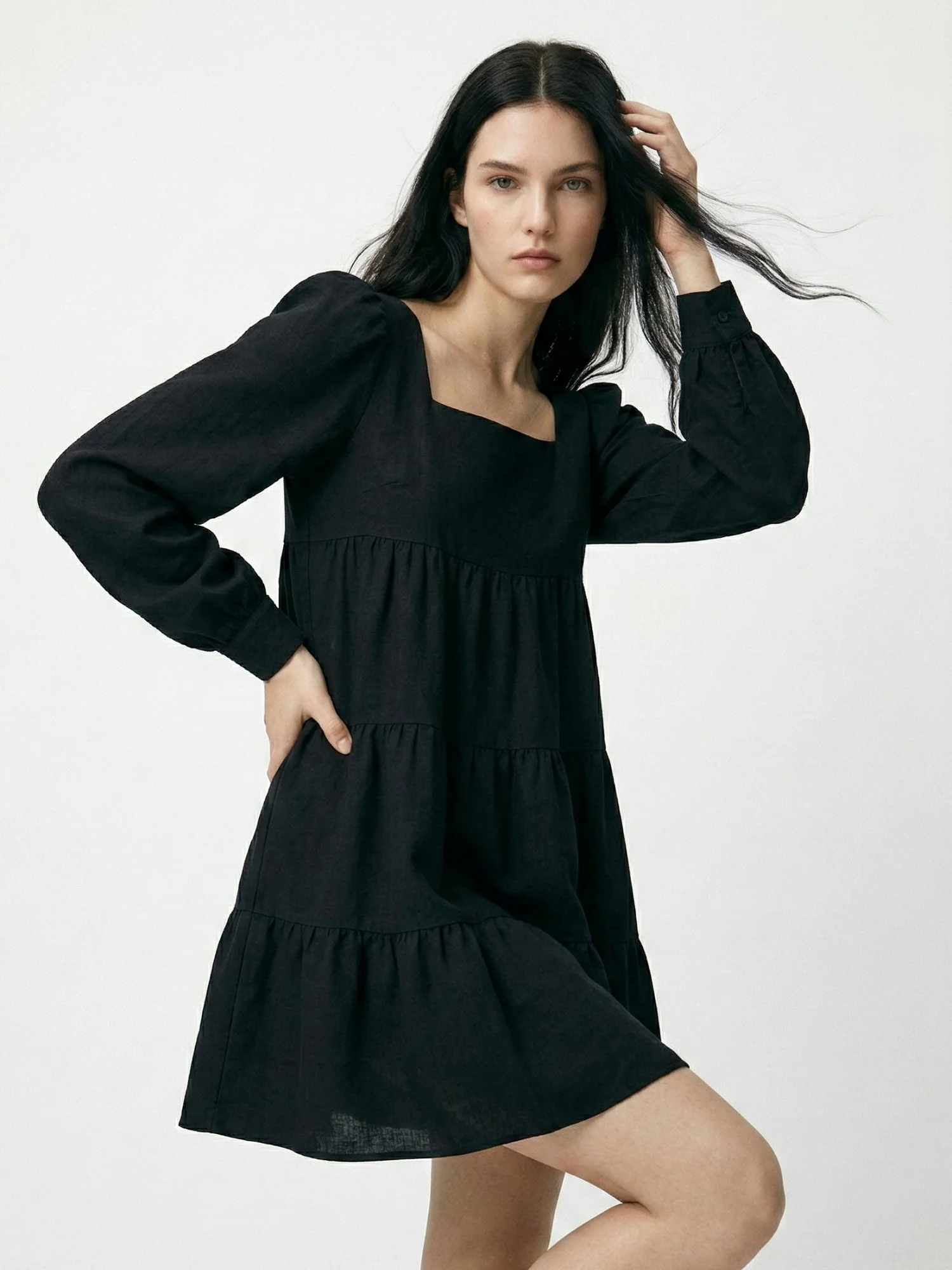 Black Basic Tiered Dress - Image 4