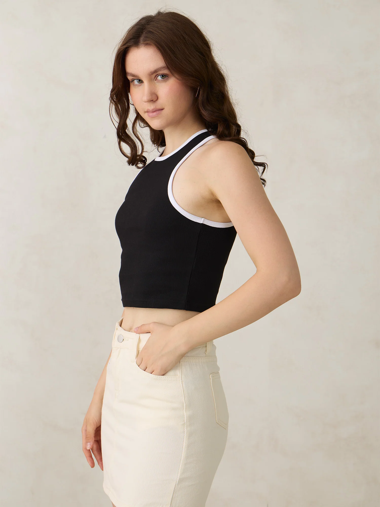 Black Contrast Strap Tank - Image 4