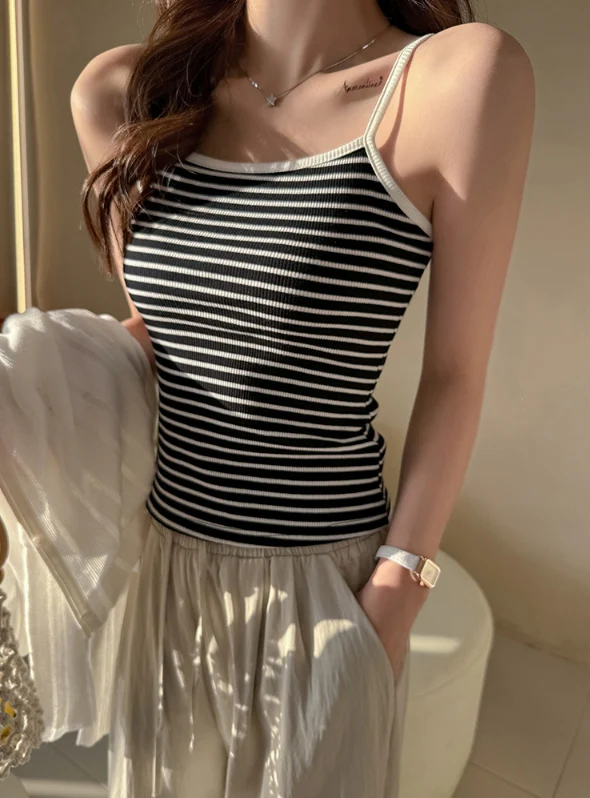 Black Contrast Trim Stripe Camisole - Image 3