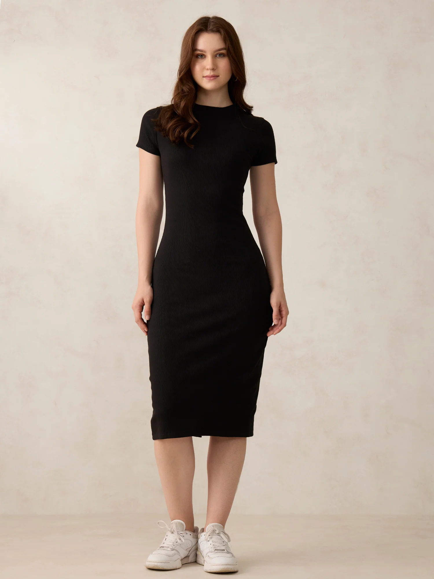 Black Crew Neck Bodycon T-Shirt Dress - Image 3