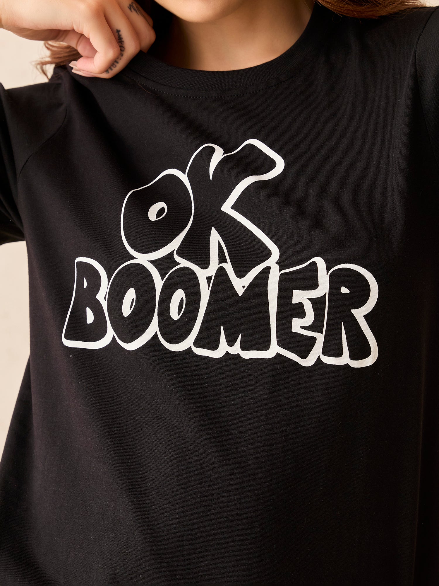 Black Crew Neck Graphic Tshirt - Image 6