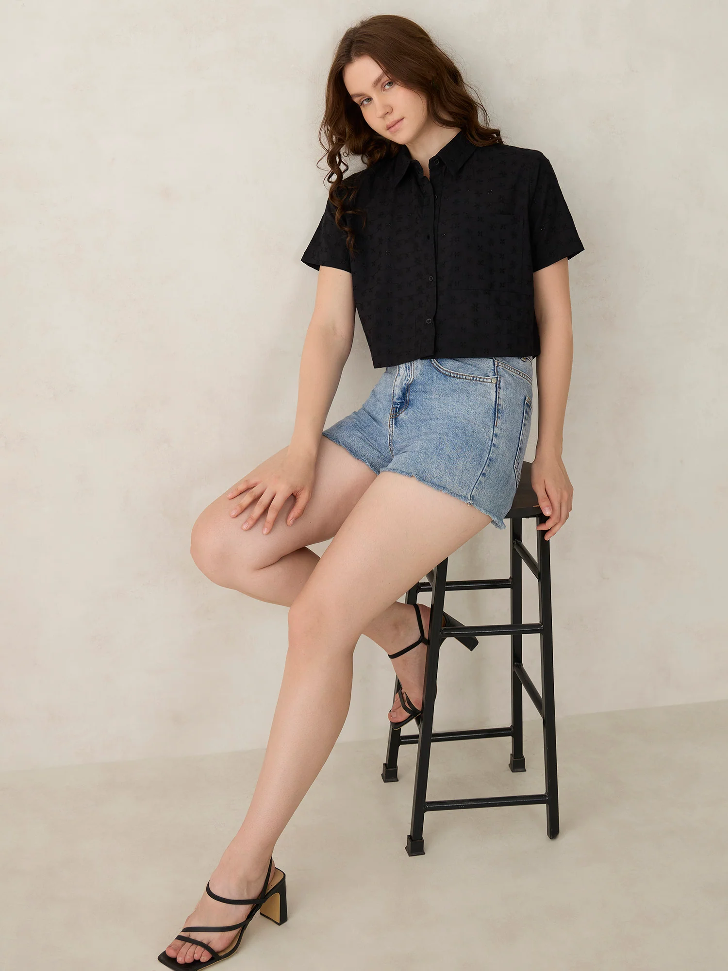 Black Cropped Schiffli Shirt - Image 2