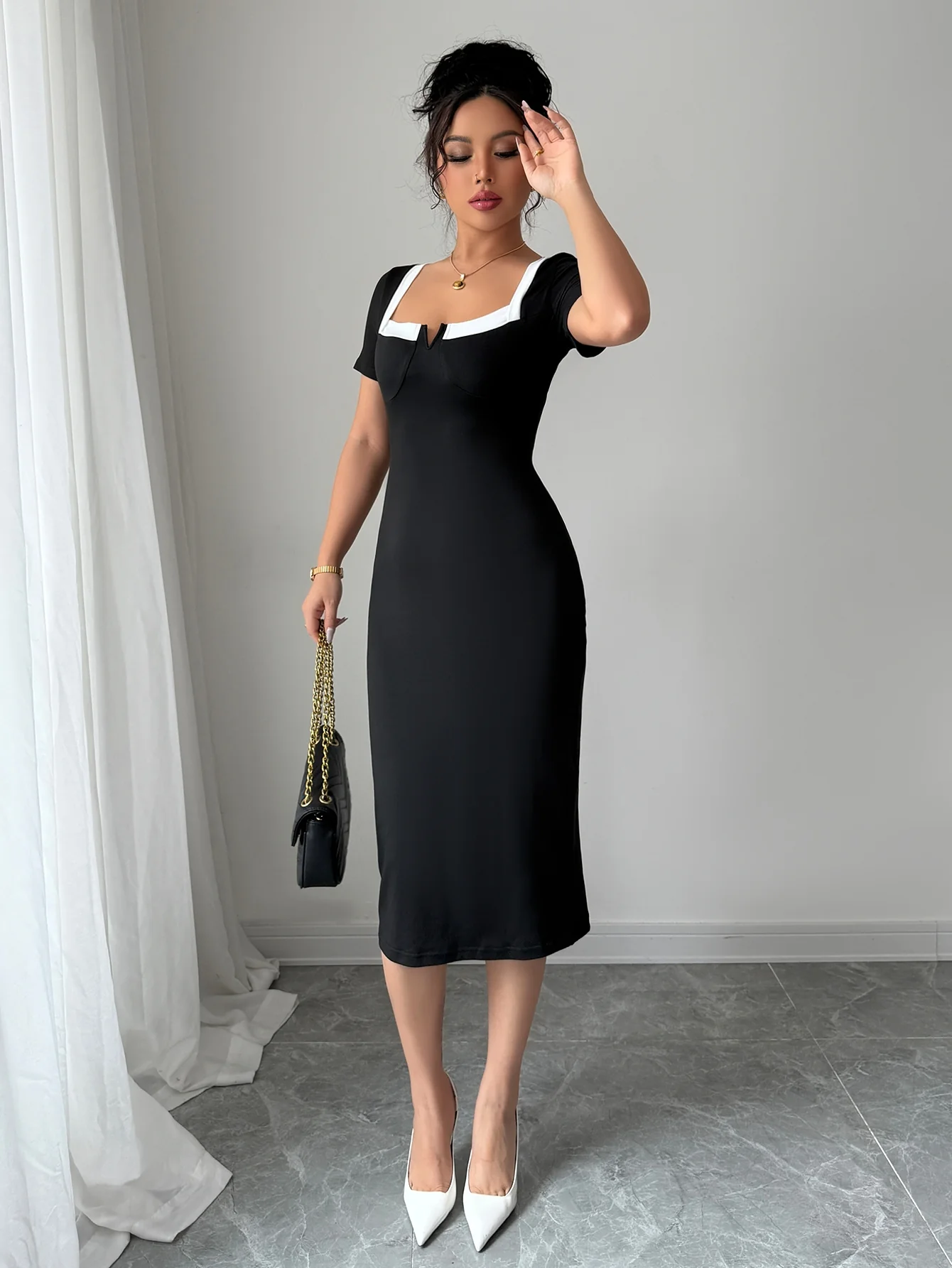 Black Fitted Contrast Neck Dress - Image 3