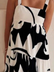 Black Flared Tiered Maxi Dress With Straps - Image 2