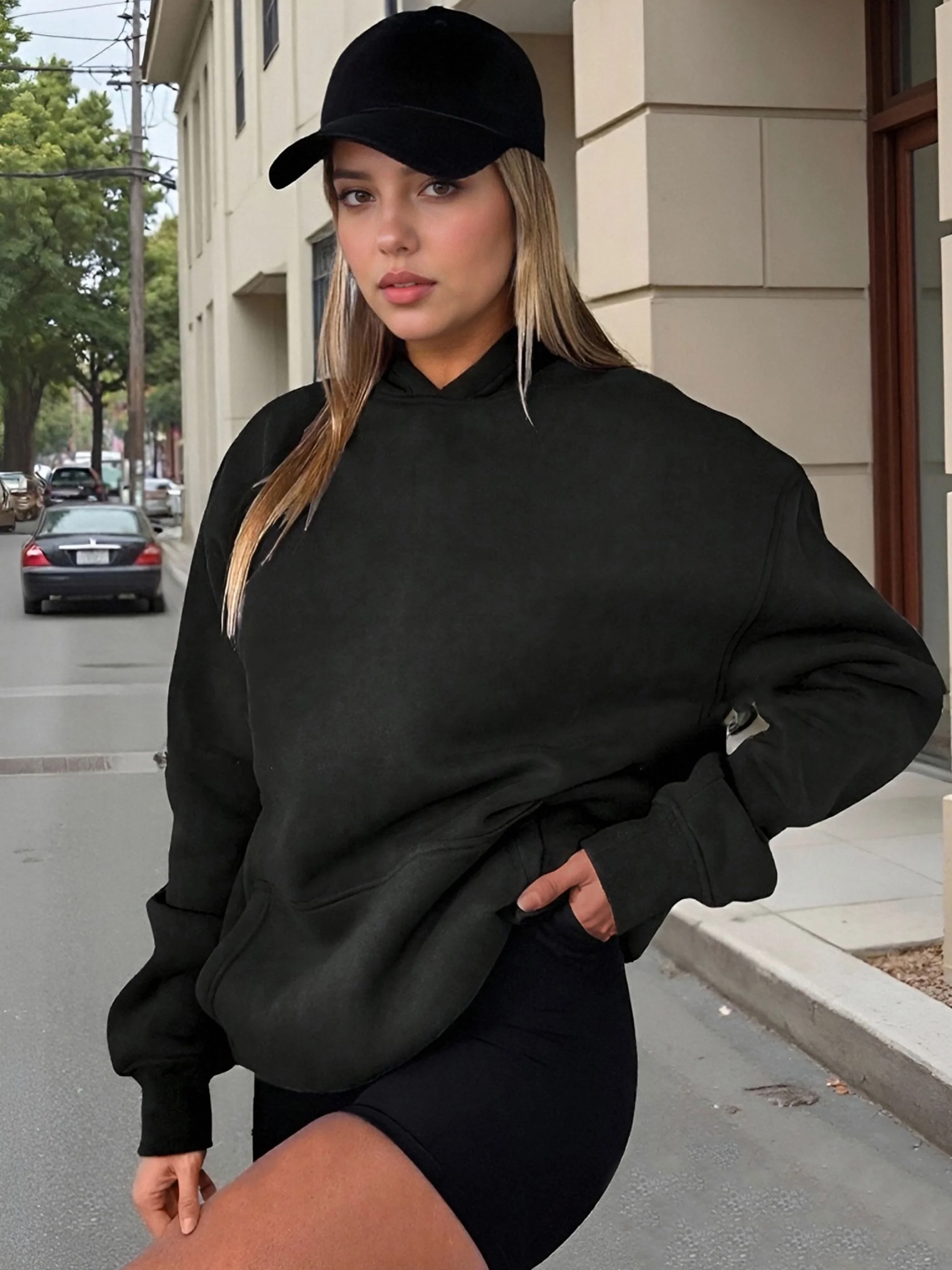 Black Full sleeve hooded sweatshirt - Image 3