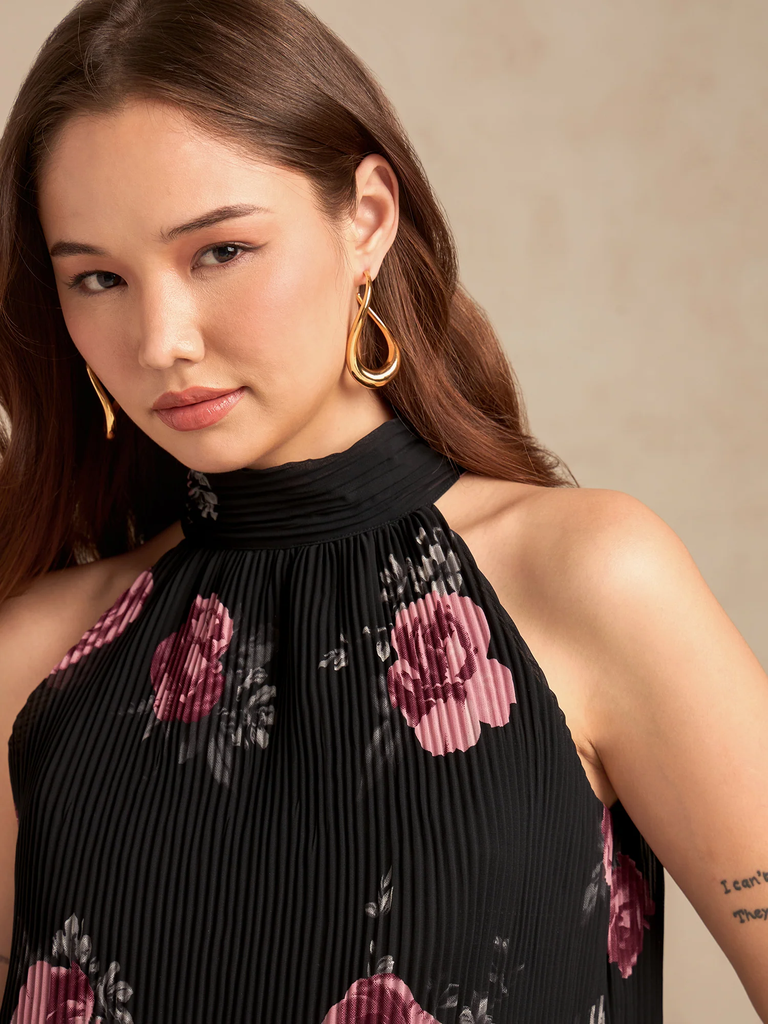 Black Halter Neck Plisse Flared Printed Top - Image 4