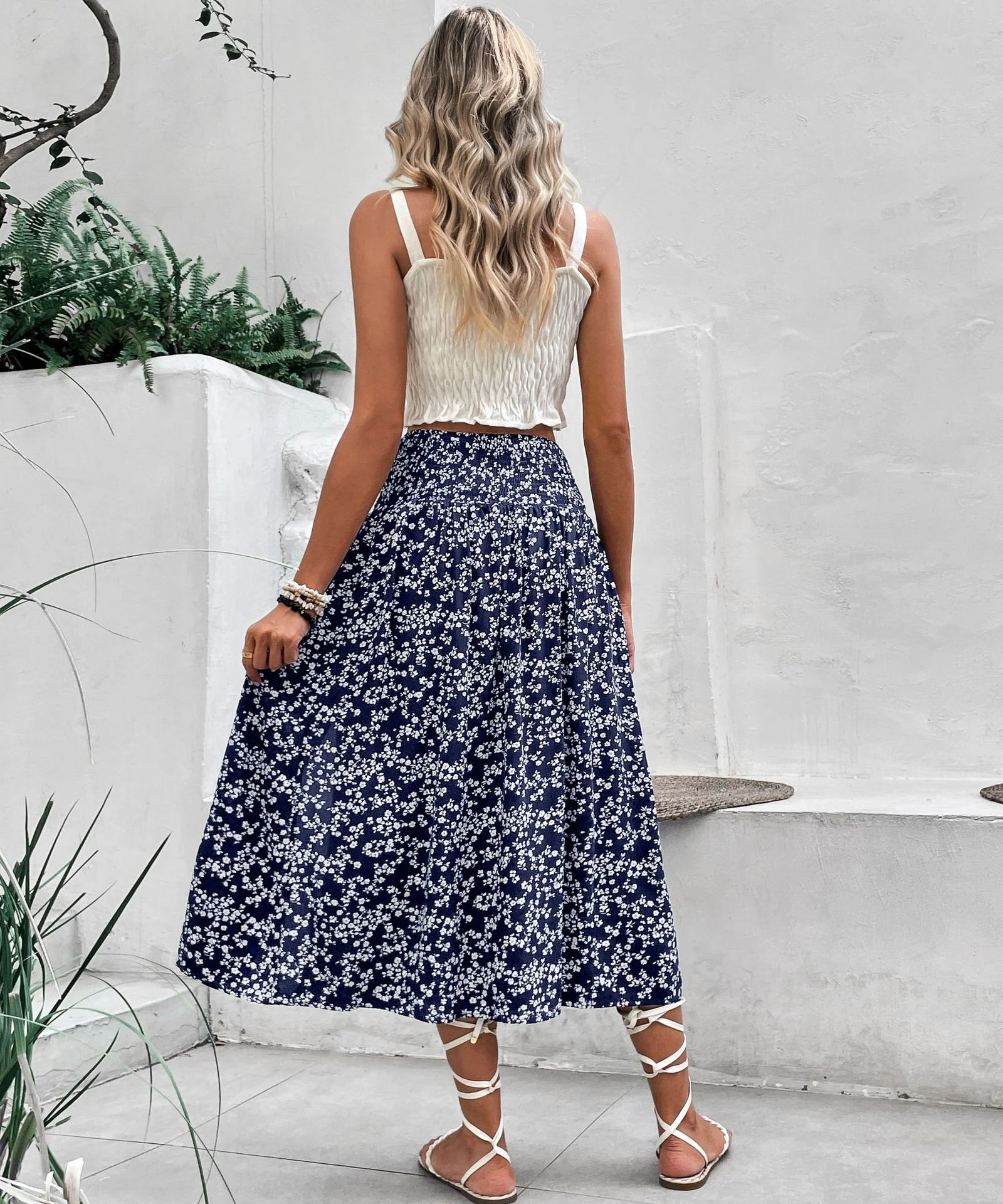 Black High Waist Side Slit Skirt - Image 4