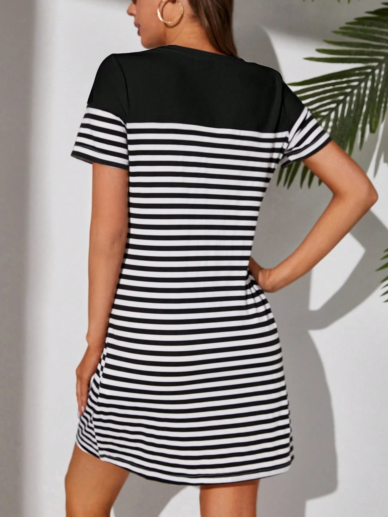 Black Short Sleeve Striped Dress - Image 2