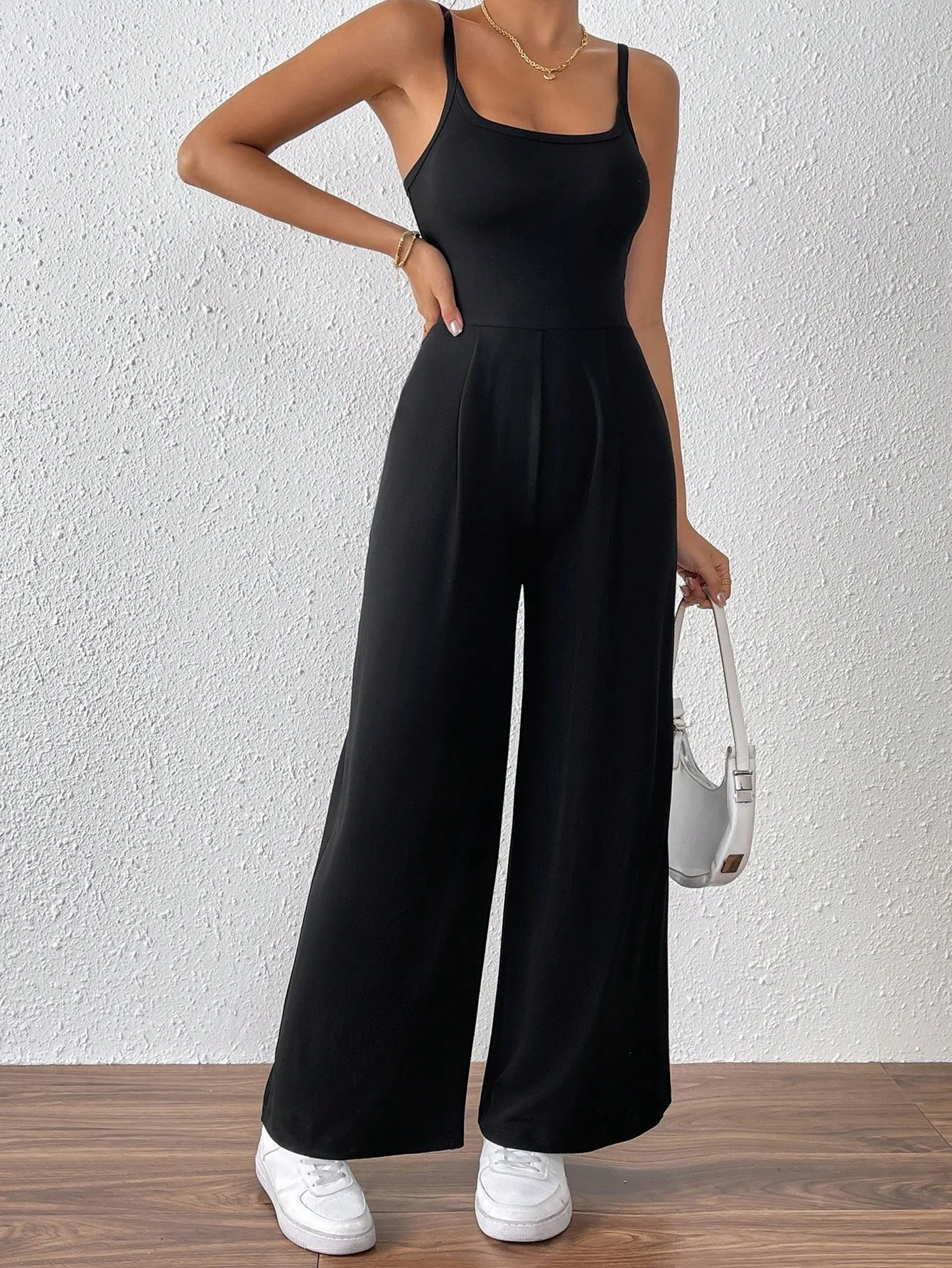 Black Shoulder Strap Back Detail Jumpsuit - Image 4