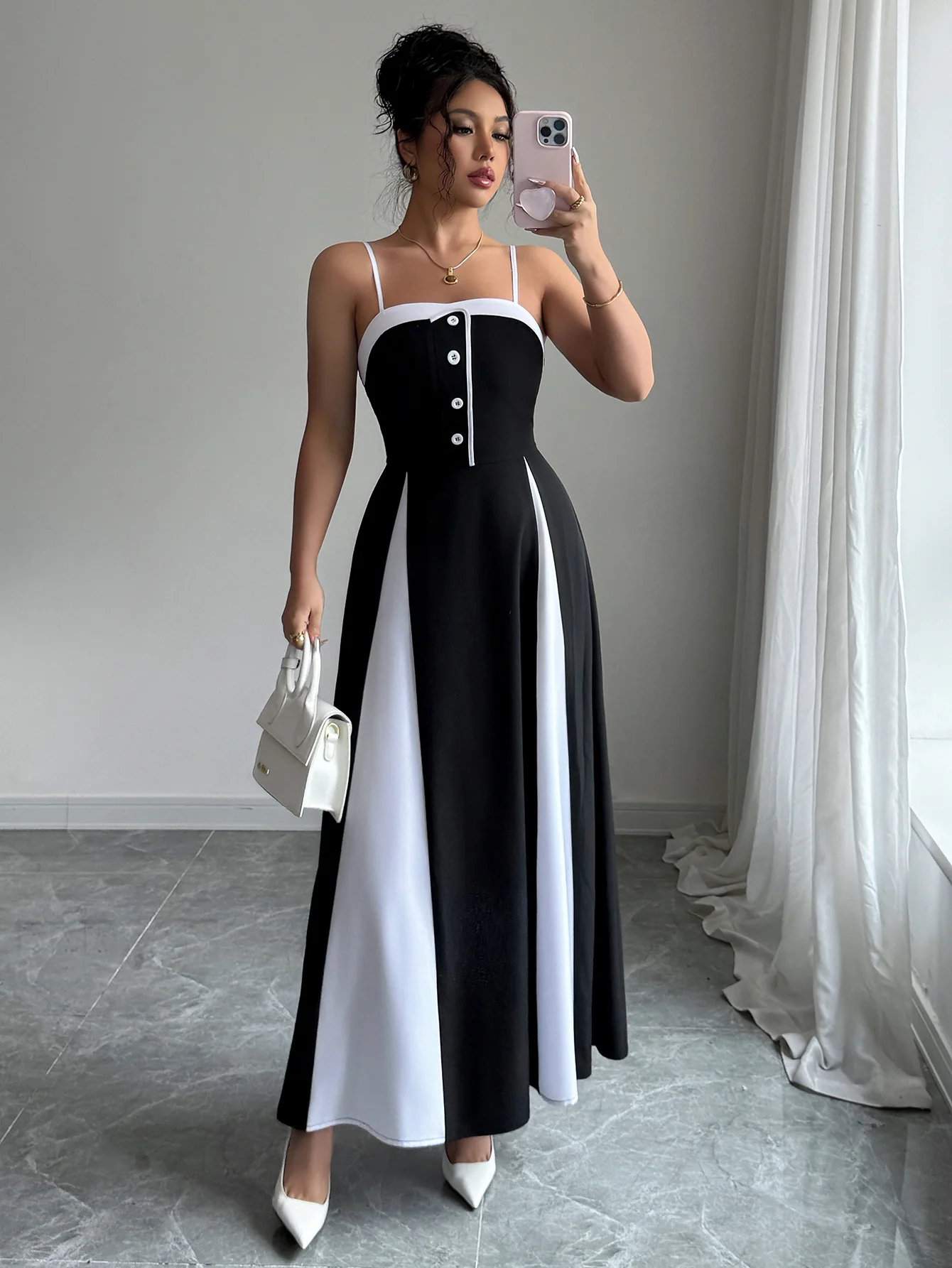 Black Shoulder Strap Colour Block Dress - Image 4
