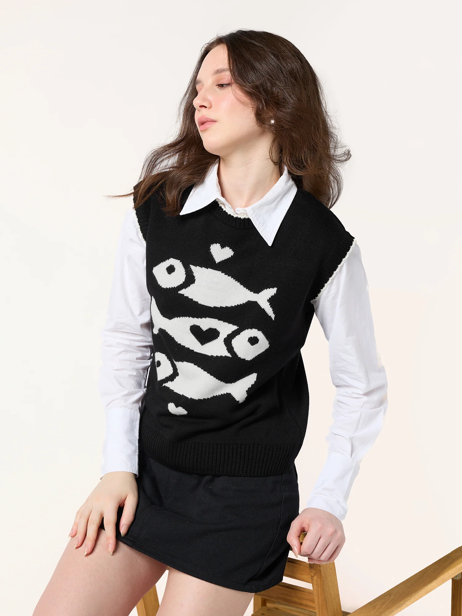 Black Sleeveless Contrast Rib Sweater - Image 4