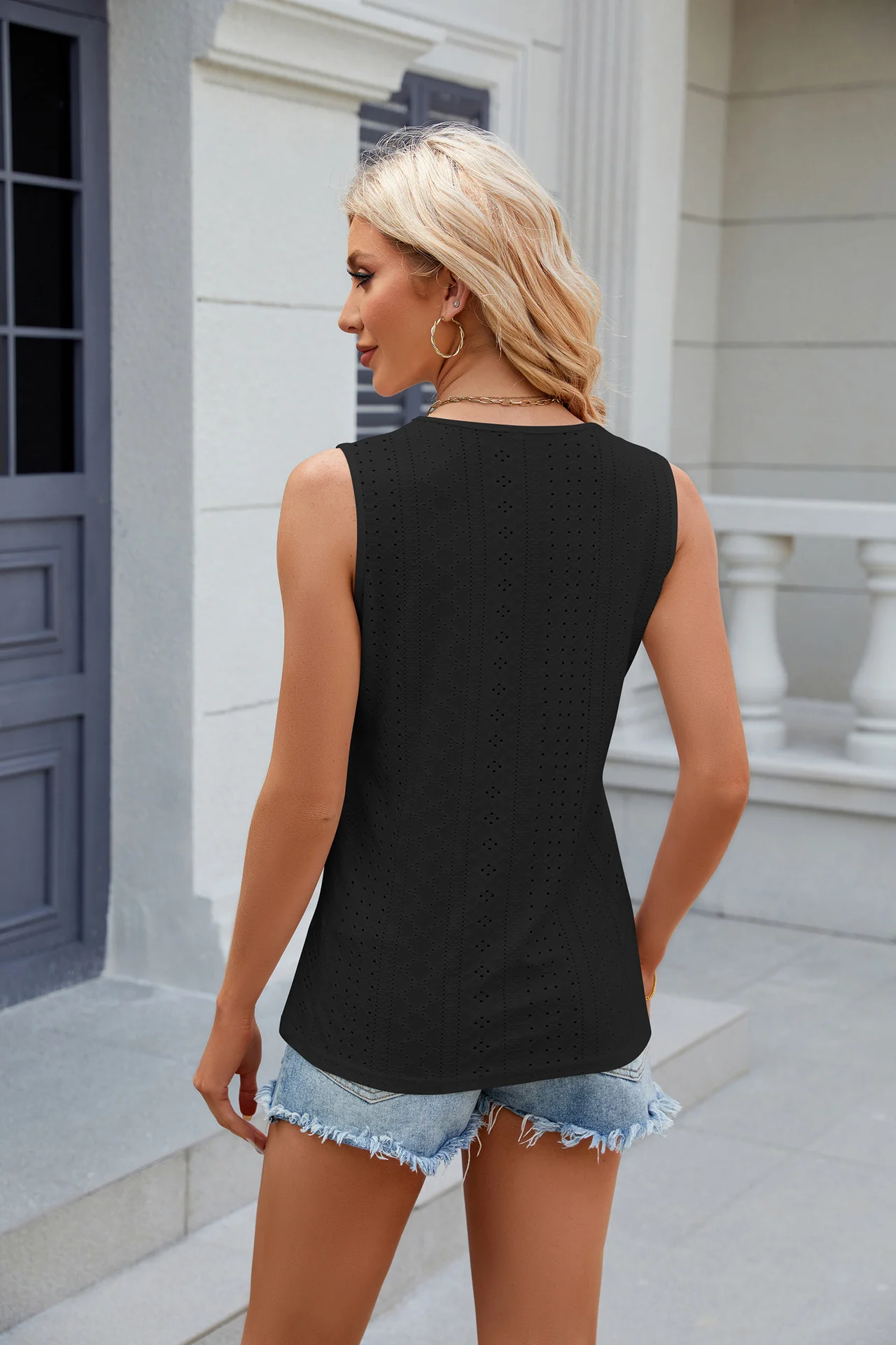 Black Sleeveless Scallop Neckline Top - Image 2