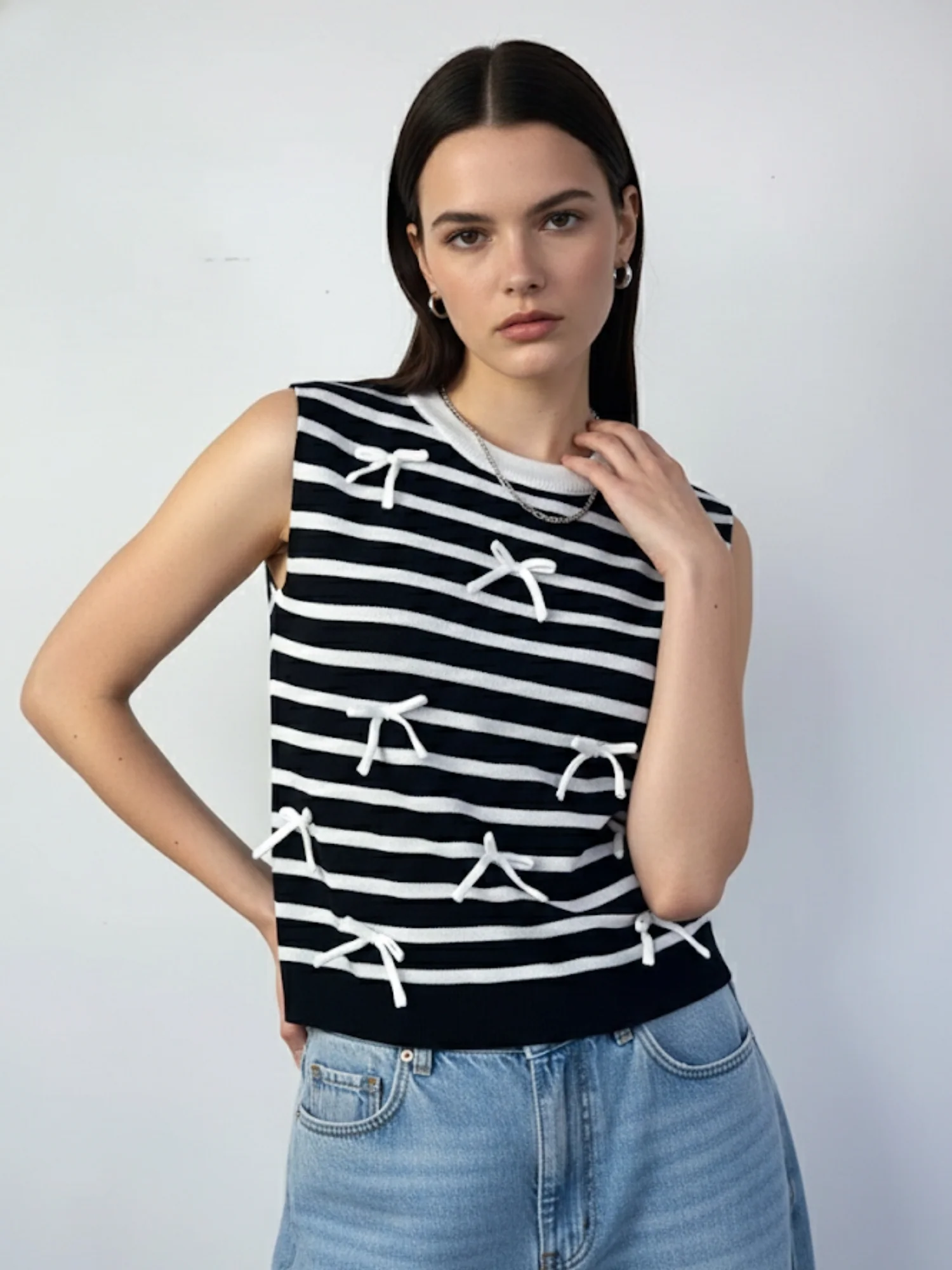 Black Sleeveless Striped Bow Detail Rop - Image 3