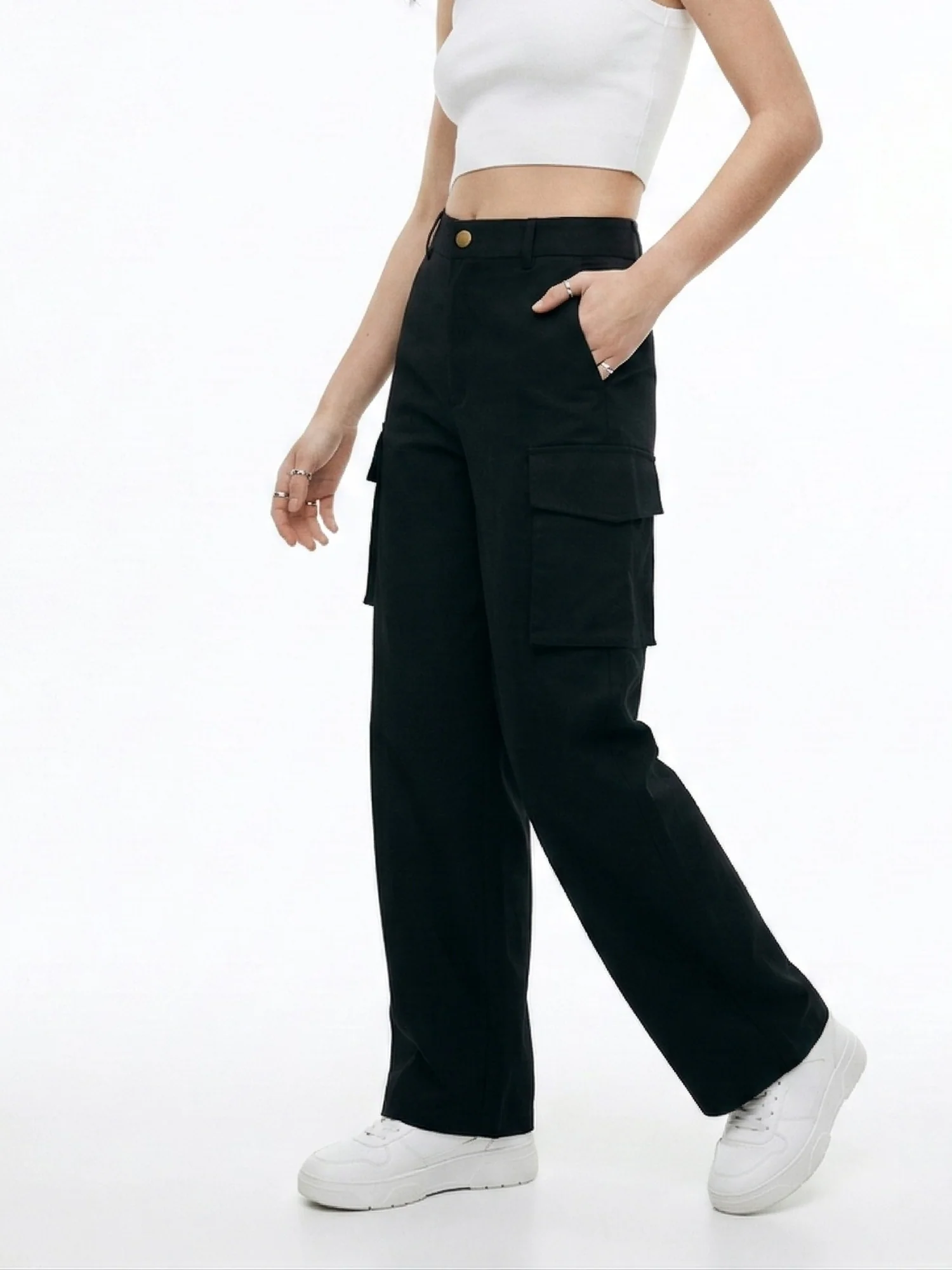 Black Slim Cargo Styled Solid Trouser - Image 3