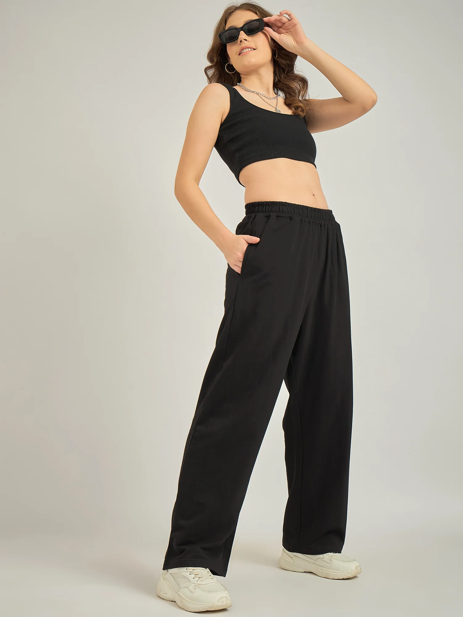 Black Solid Basic Wide Leg Sweatpants - Image 3