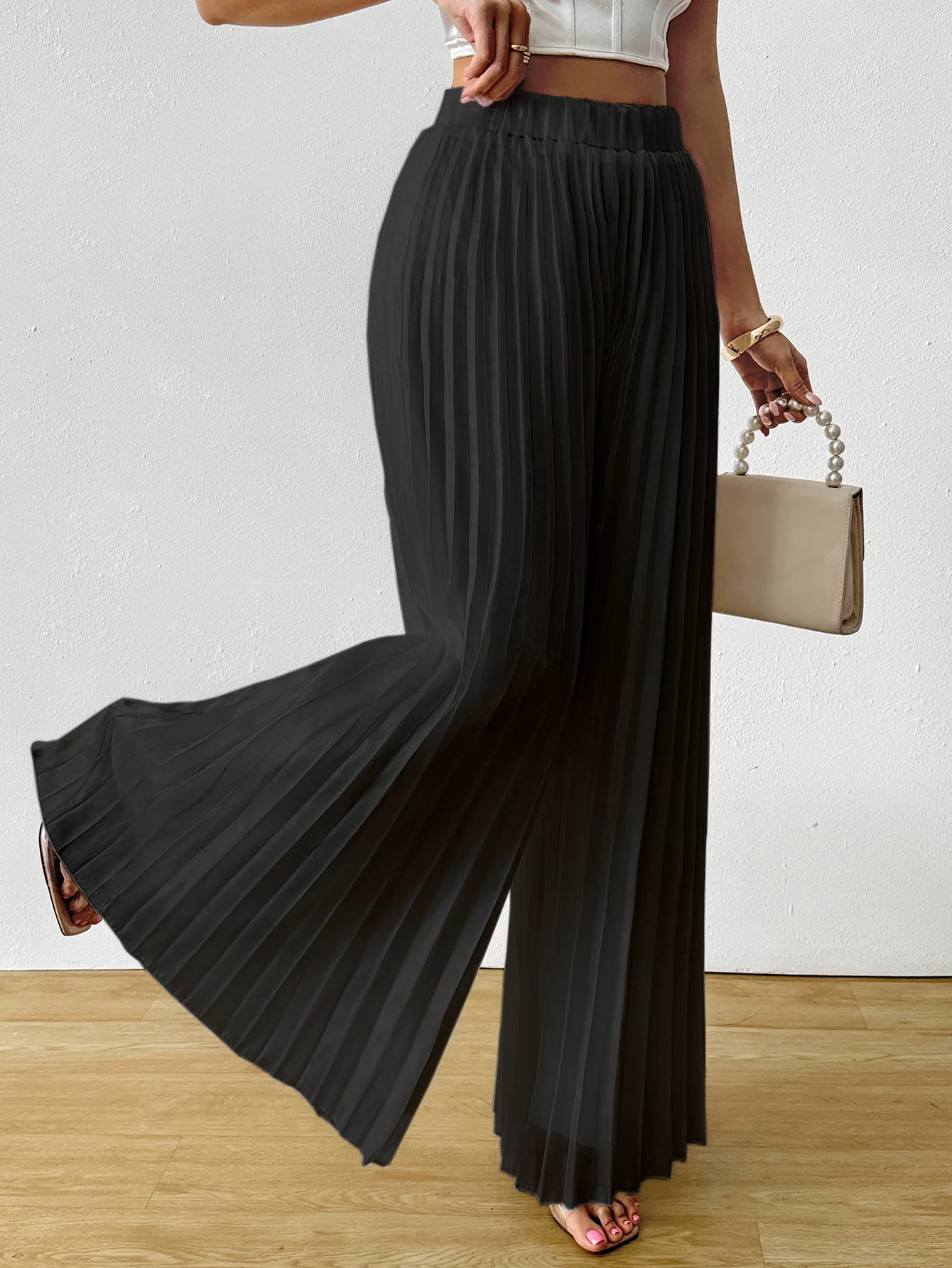 Black Solid Wide Leg Pleated Trouser - Image 4