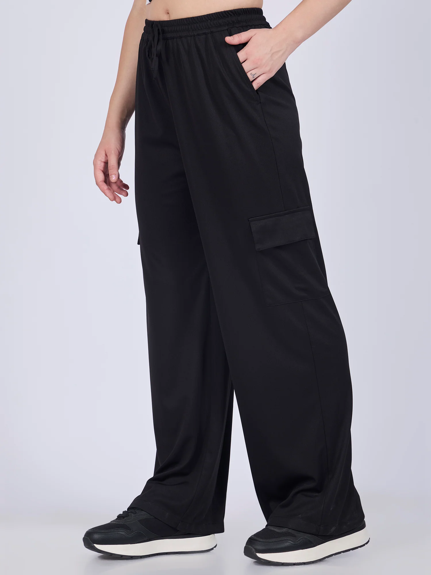 Black Wide Leg Cargo Pants - Image 3
