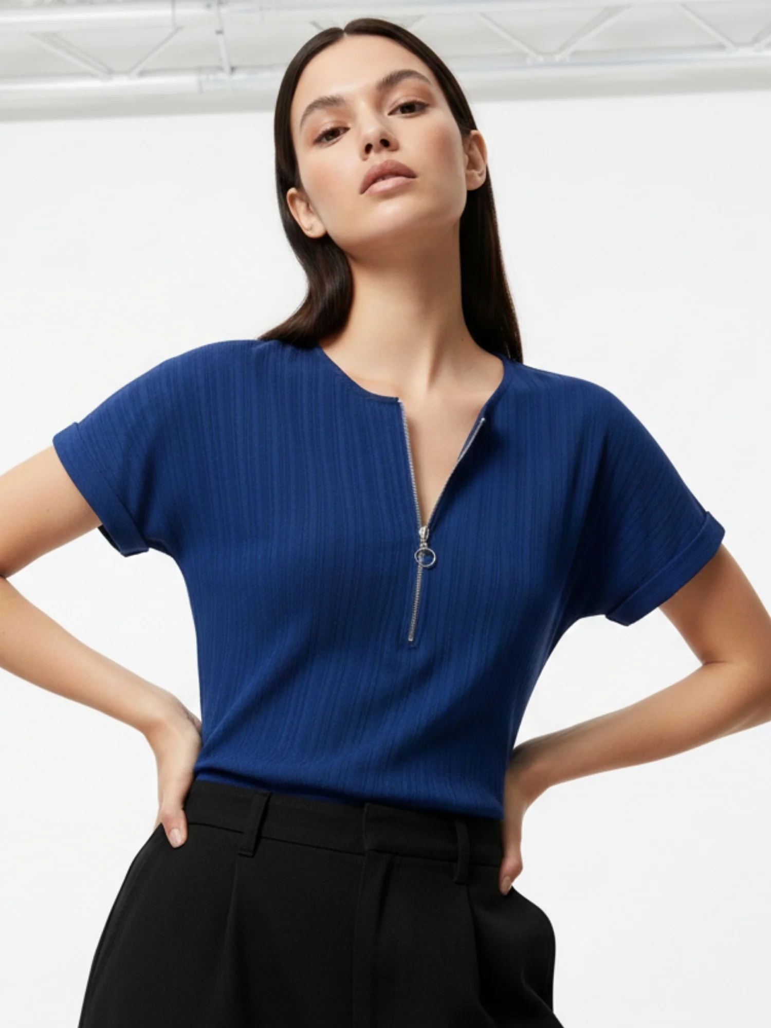 Blue Extended Shoulder Top With Front Zipper Detail - Image 2