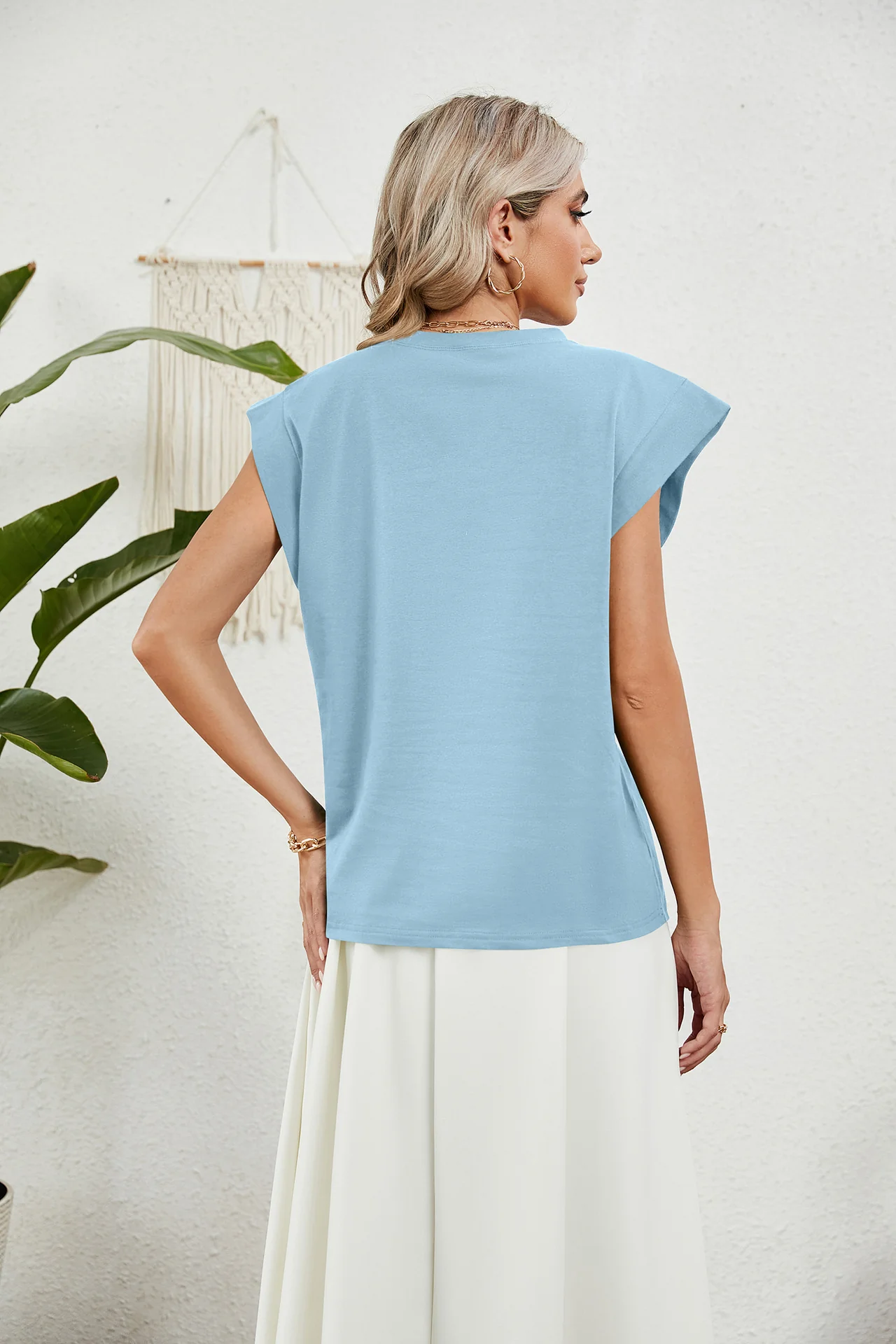 Blue Short Sleeves Round Neck Top - Image 4