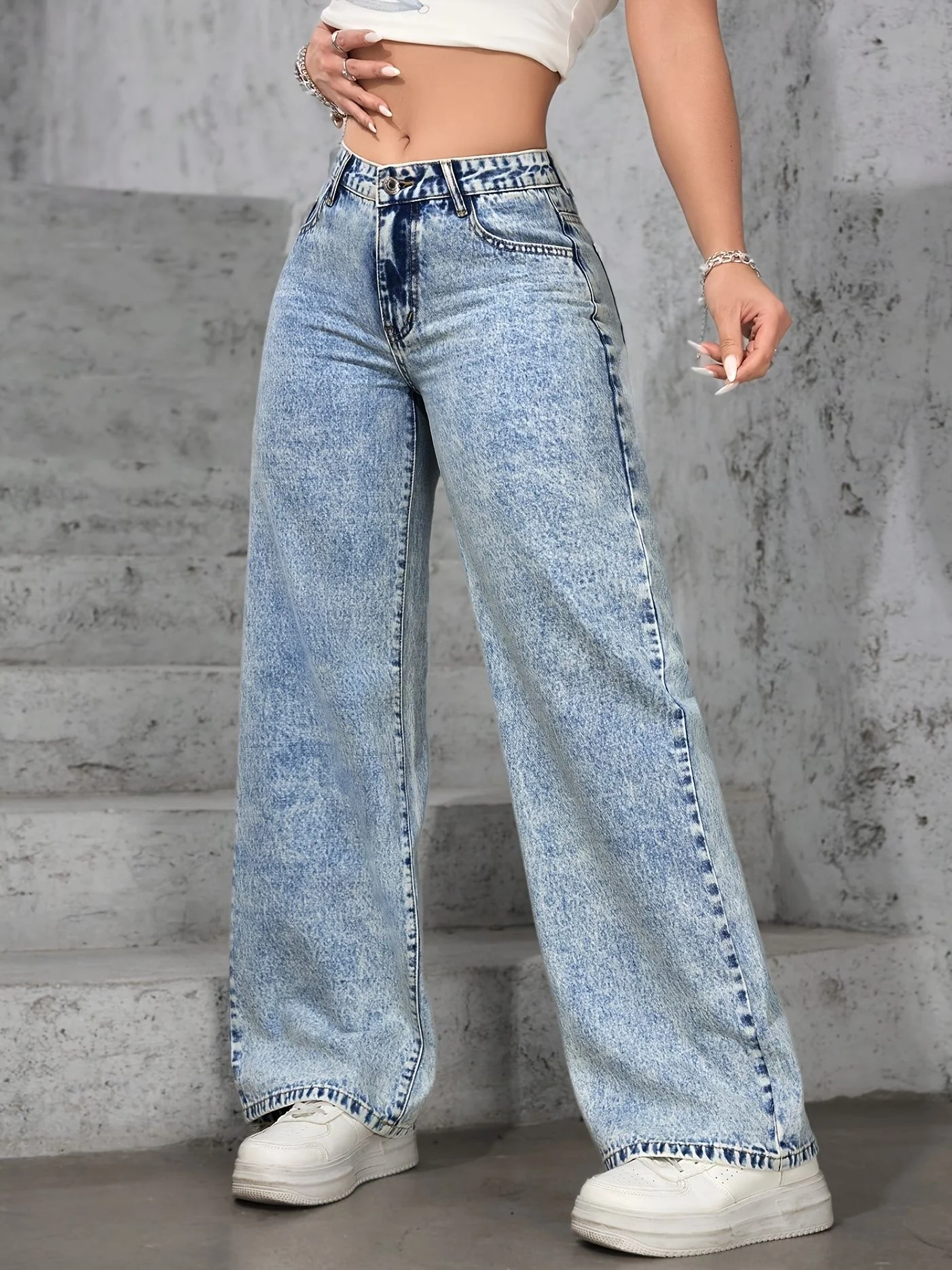 Blue Wide Leg Denim Jeans - Image 4