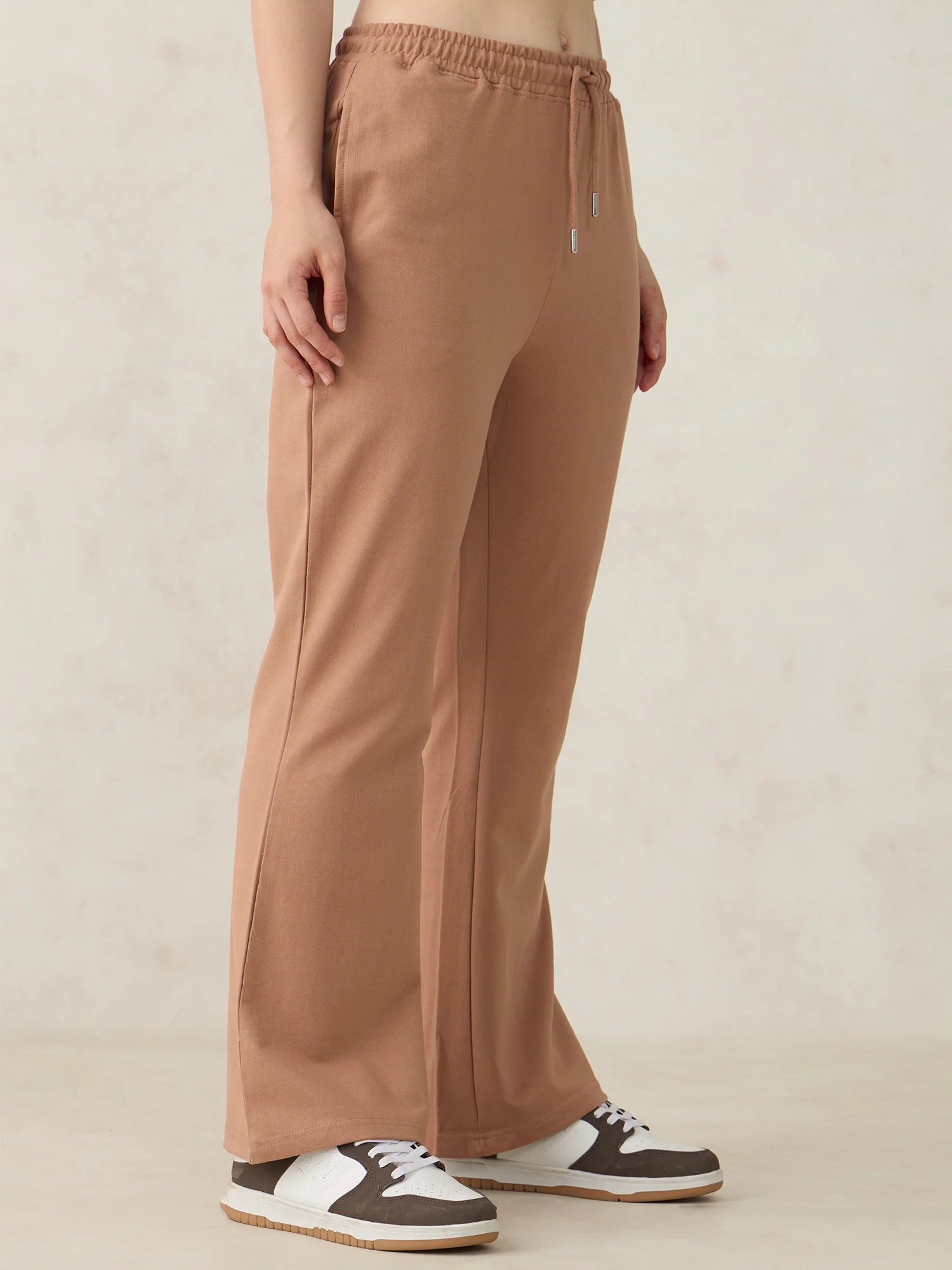 Brown Basic Solid Flared Sweatpants - Image 3