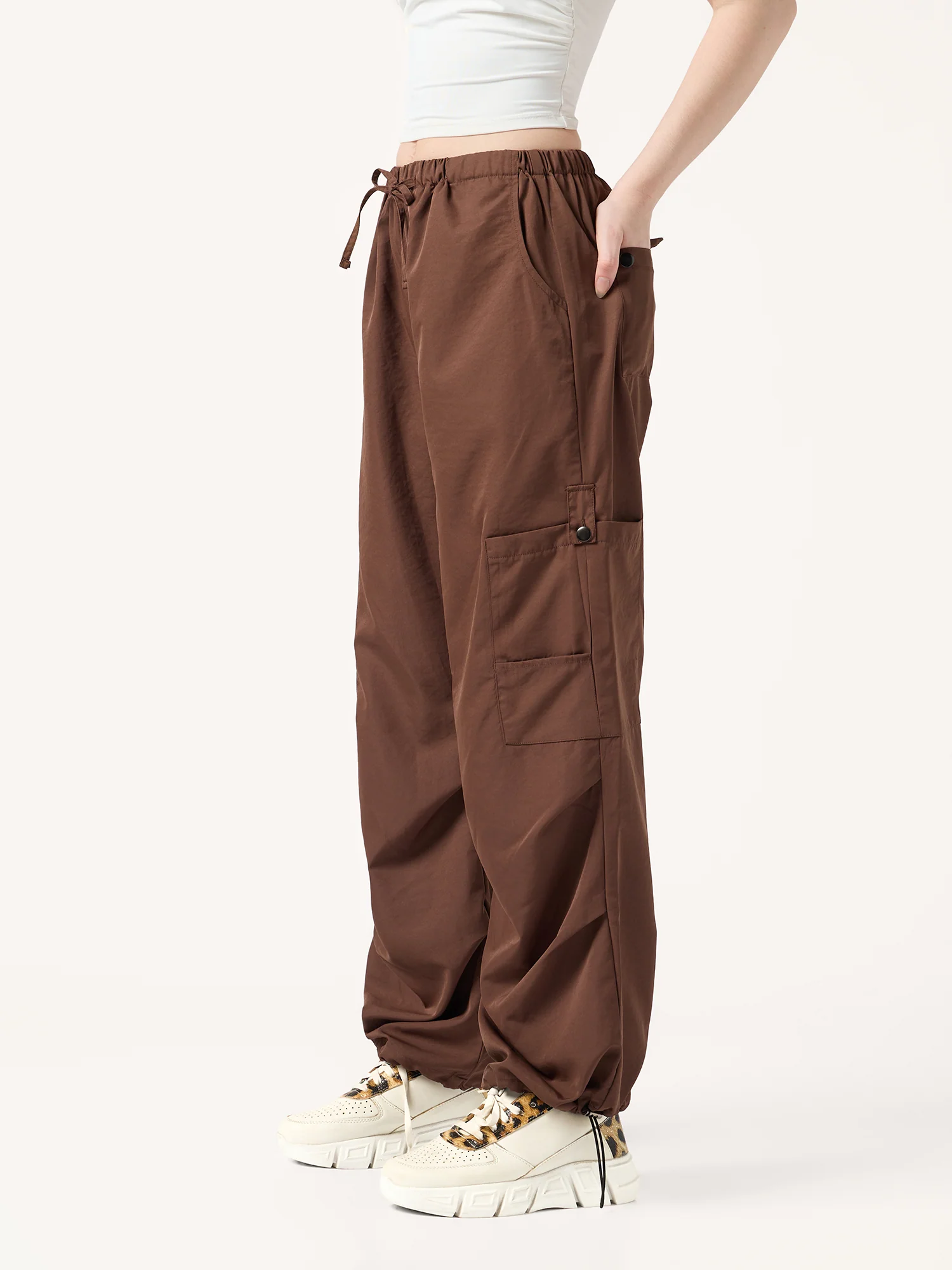 Brown Cargo Pockets Drawstring Wid Leg Trouser - Image 5