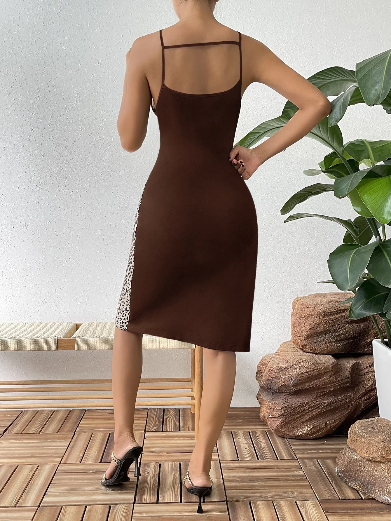 Brown Colour-Blocked Midi Dress - Image 2