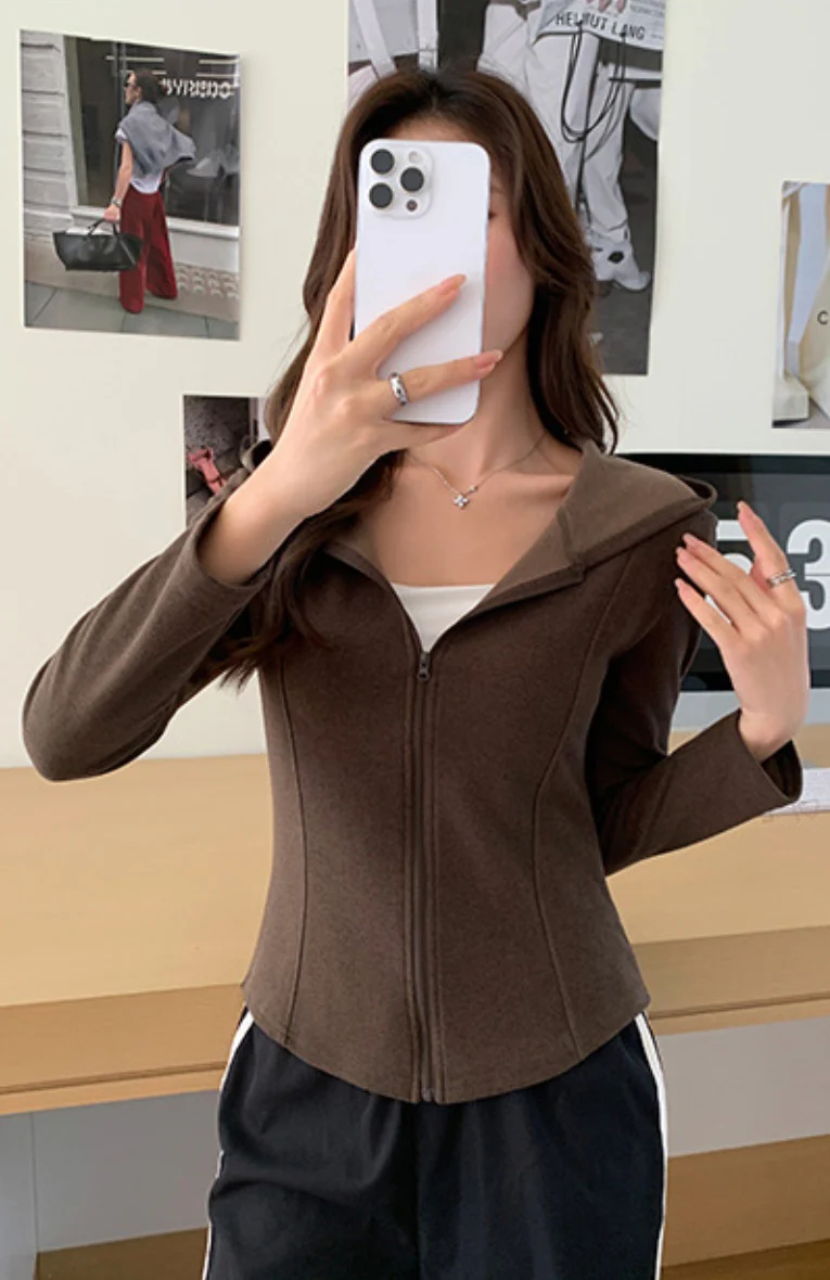 Brown Full Sleeves Front Zip Hooded Jacket - Image 3