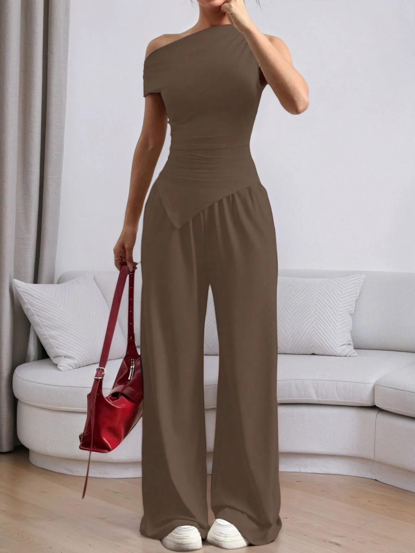 Brown One Shoulder Sleeve Asymmetrical Top And Pant Set - Image 4
