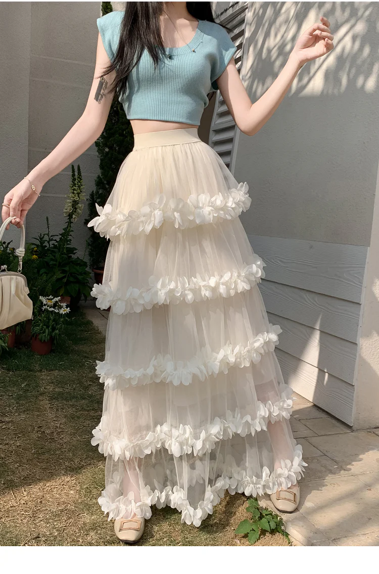 Cream Scrunched Ruffles Tiered Skirt - Image 3