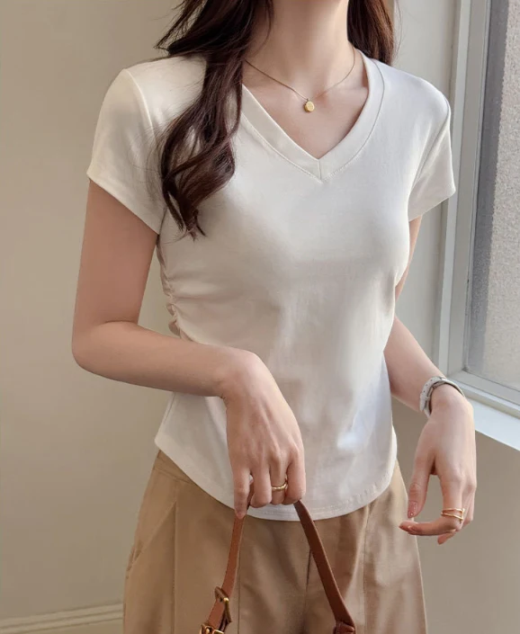 Cream V-Neck Relaxed Fit T-Shirt - Image 3
