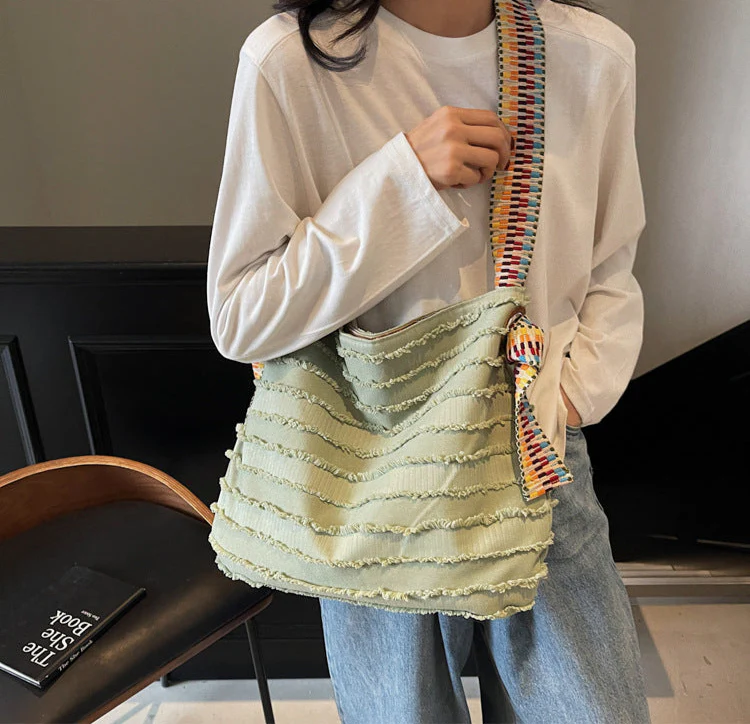 Green Boho Fringe Tote Bag - Image 2