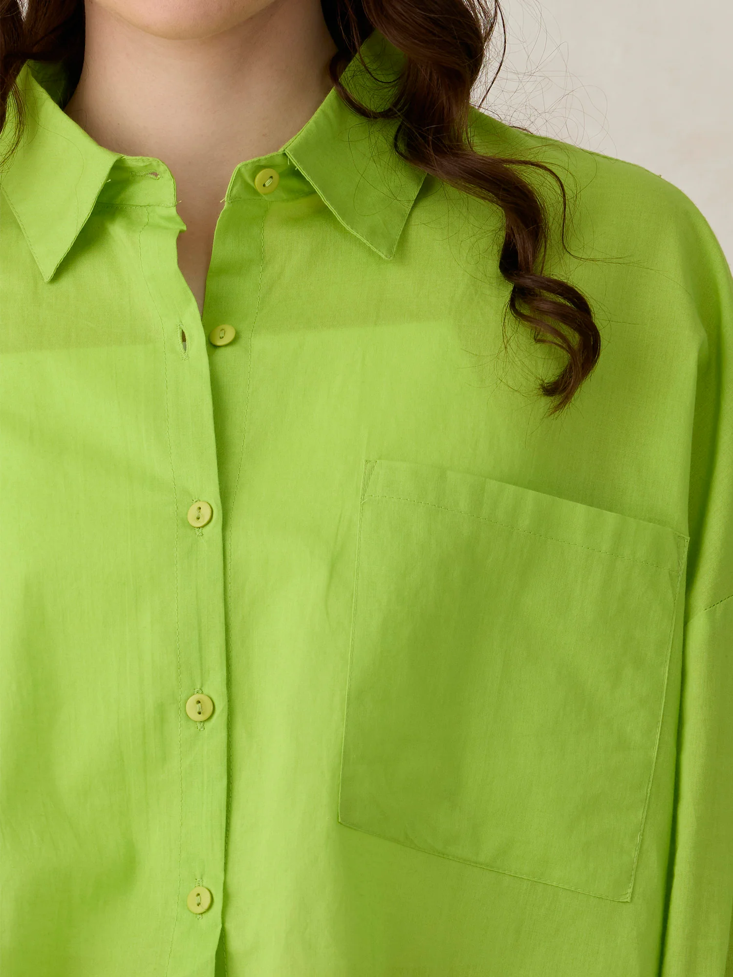 Green Cropped Solid Shirt - Image 5