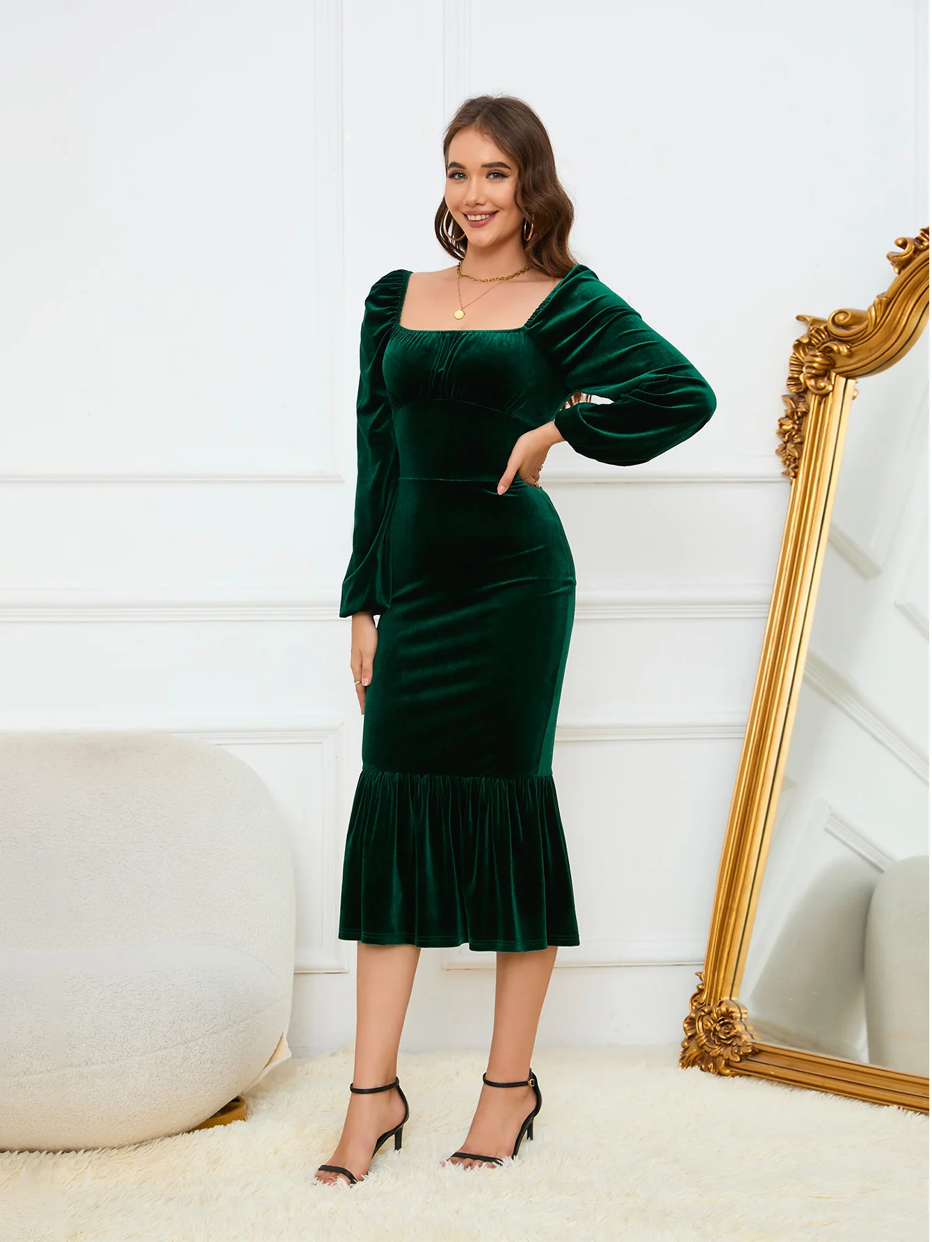 Green Fishtail Velour Dress - Image 3
