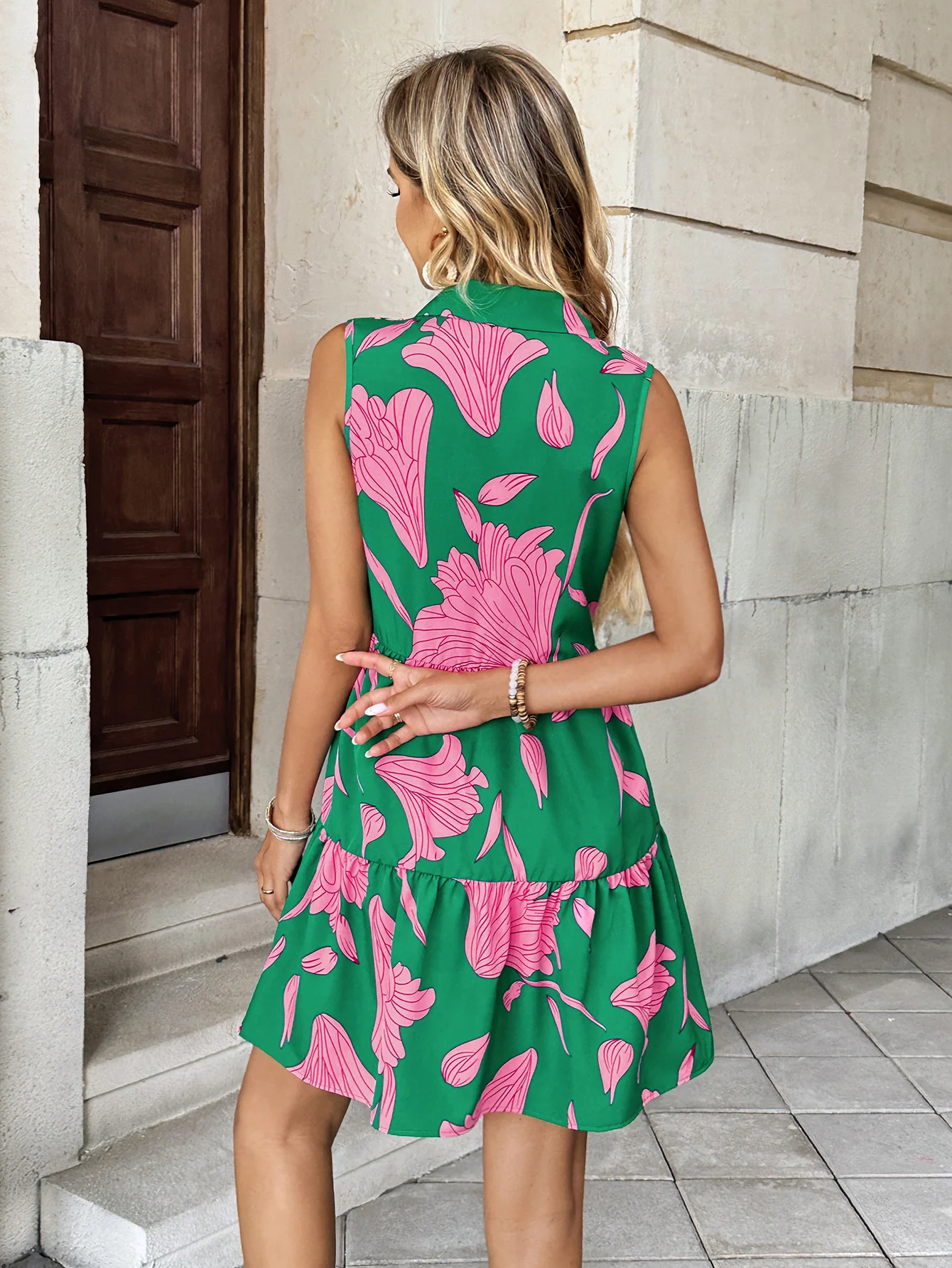 Green Printed Collared Front Buttoned Dress - Image 2
