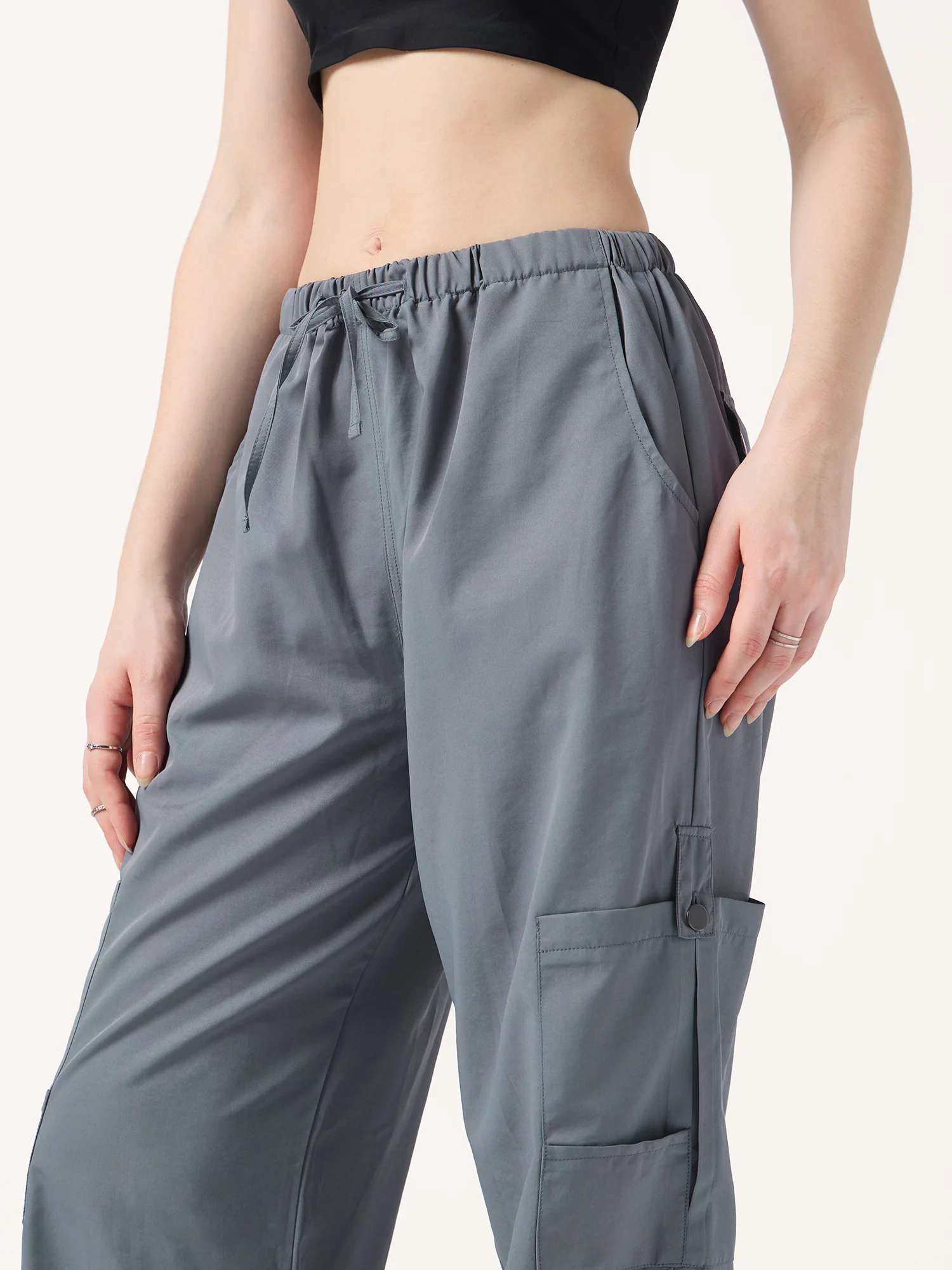 Grey Cargo Pockets Drawstring Wid Leg Trouser - Image 3