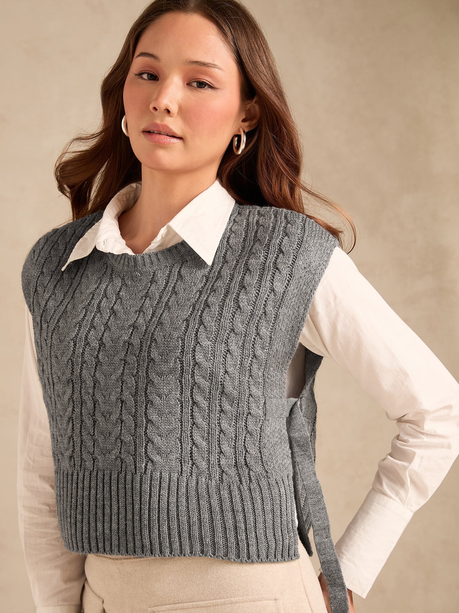 Grey Chunky Cable Knit Sweater - Image 2