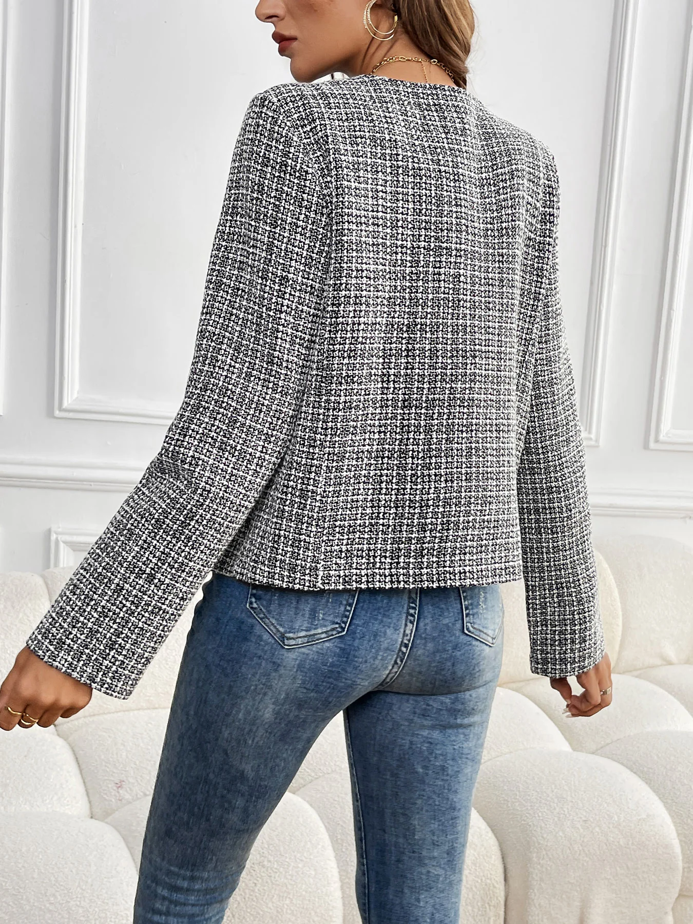 Grey Full Sleeve Front Buttoned Tweed Blazer - Image 2
