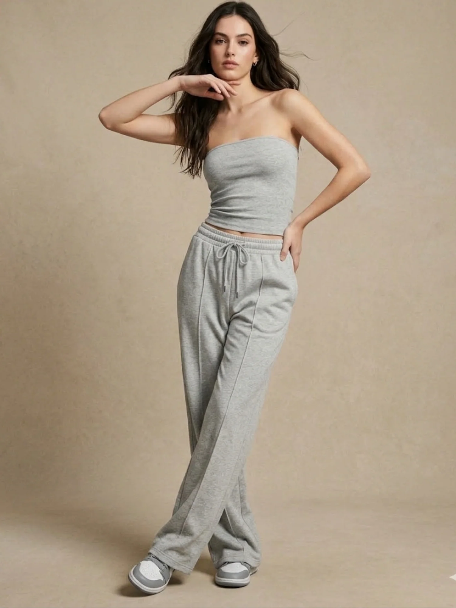 Grey Tube Top With Sweatpants Co-Ord Set - Image 3