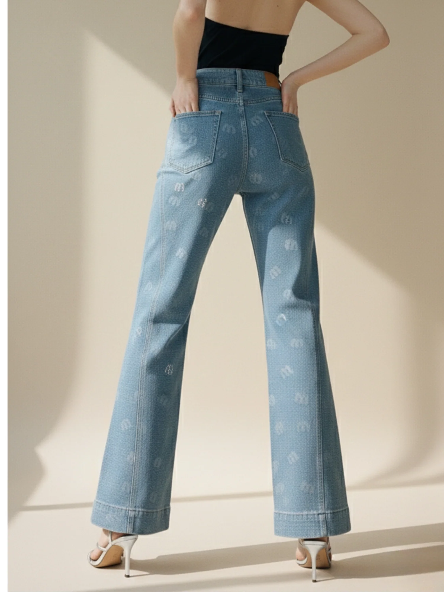 Light Blue Double Buttoned Printed Jeans - Image 4