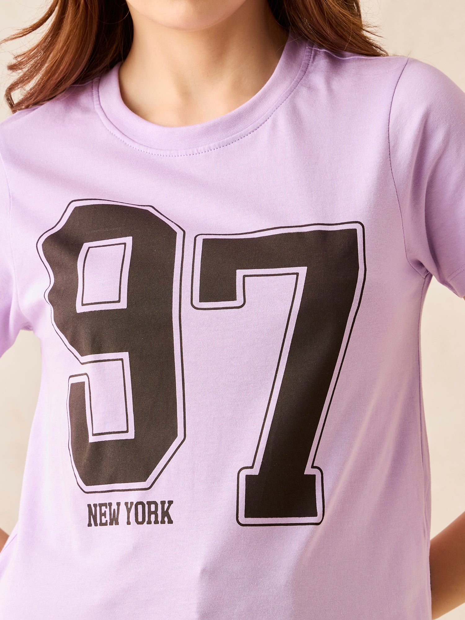 Lilac Crew Neck Graphic T-Shirt - Image 4