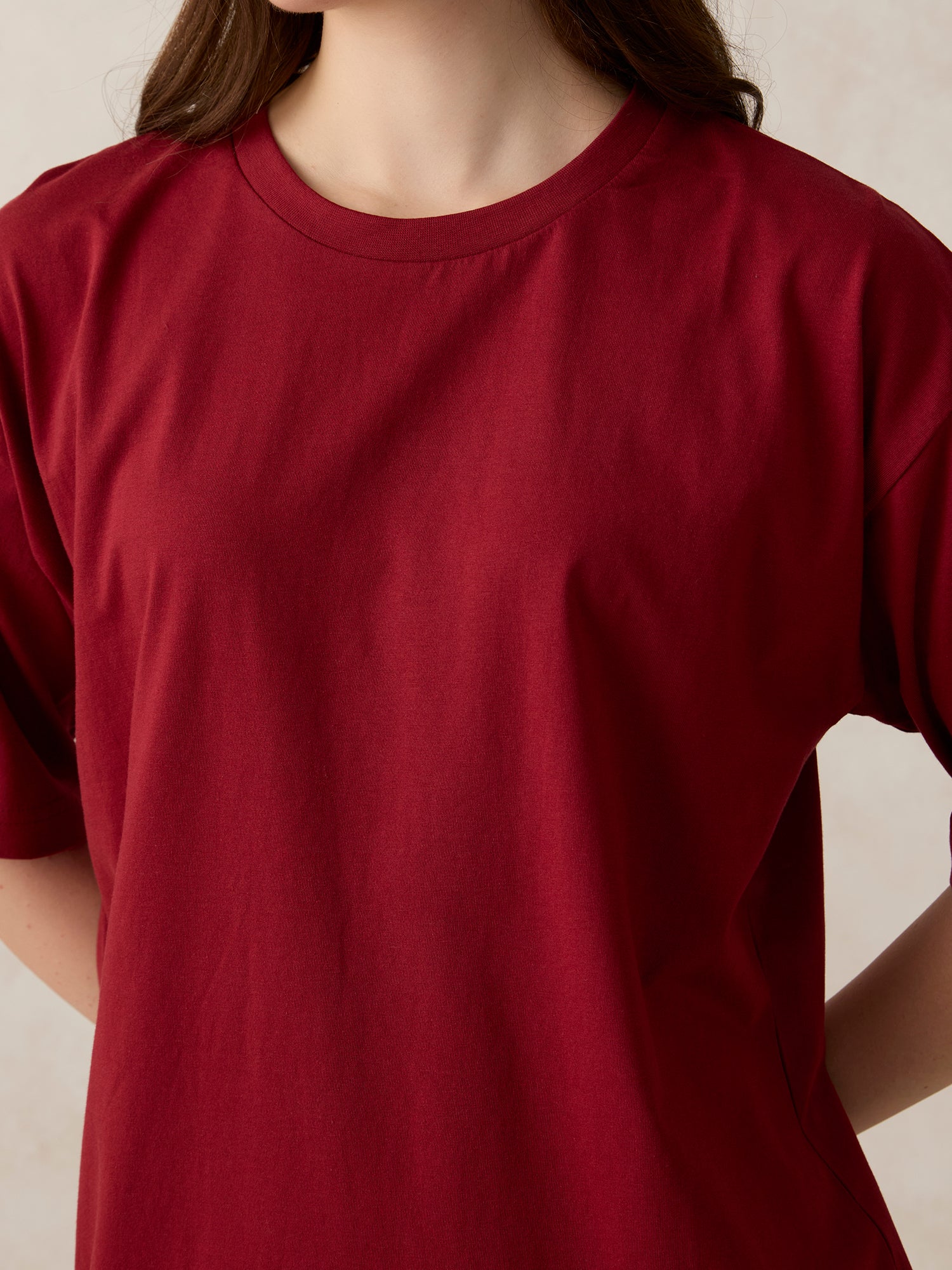 Maroon Graphic Oversized T-Shirt - Image 4