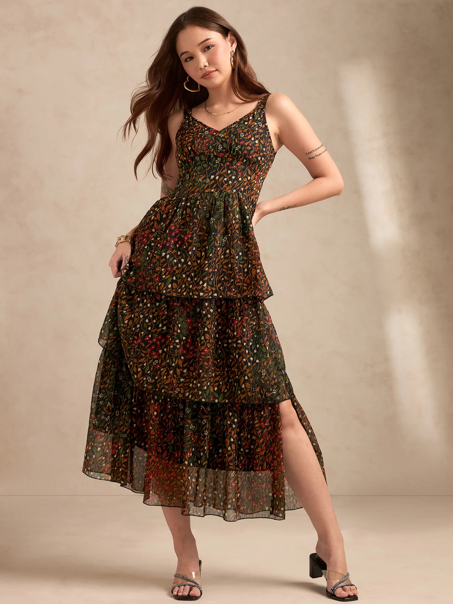 Multi Maxi Printed Tired Dress With Backless Look - Image 2