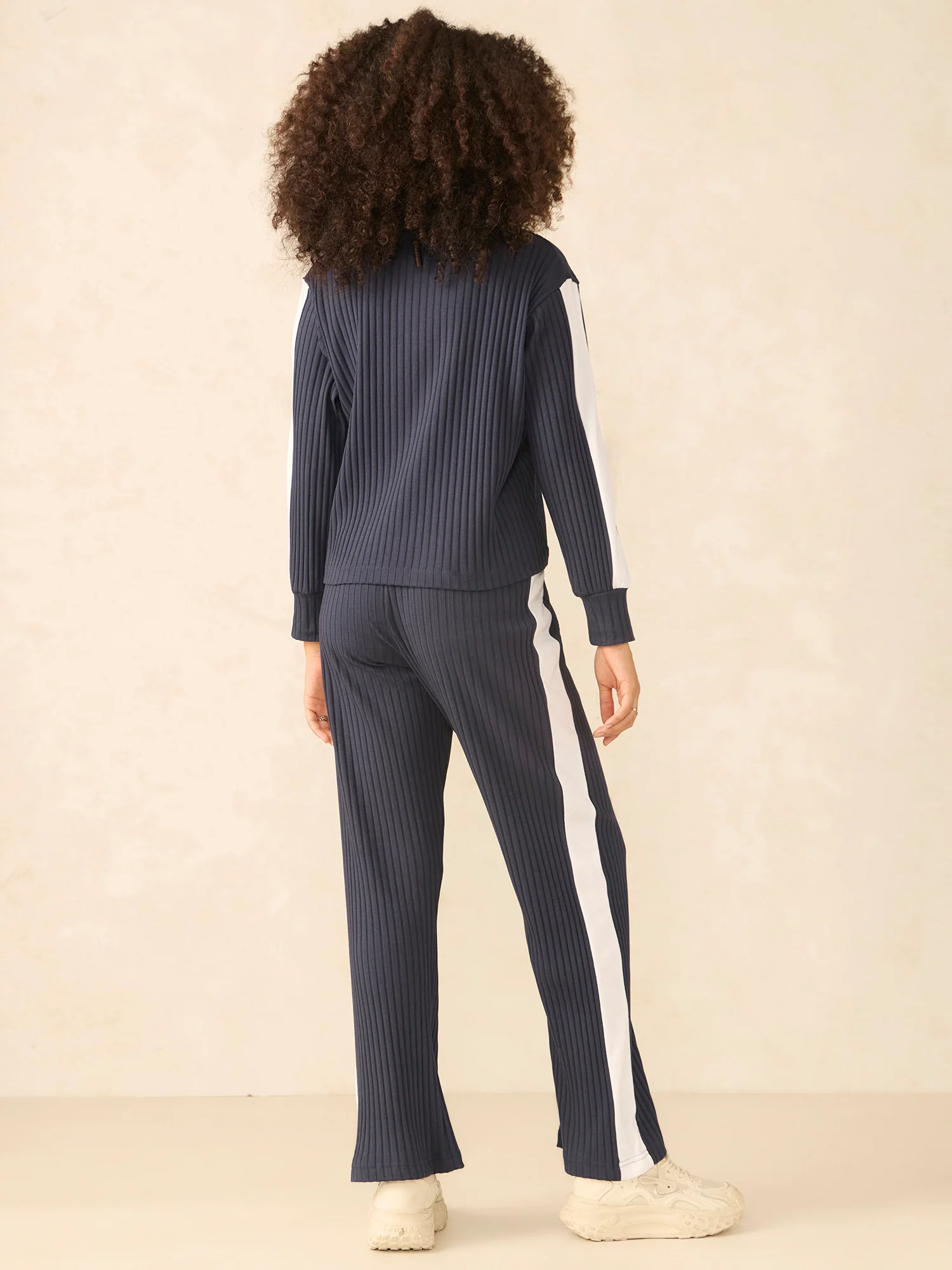 Navy Blue Contrast Rib Top And Straight Pants - Image 5
