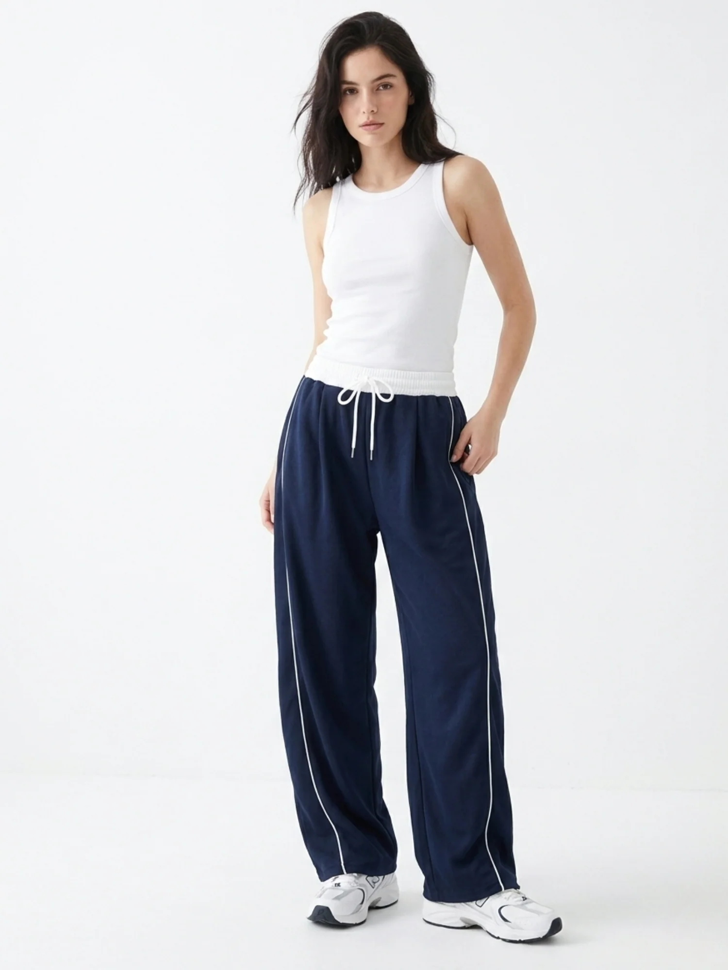 Navy Blue Contrast Waist Wide Leg Pant - Image 3