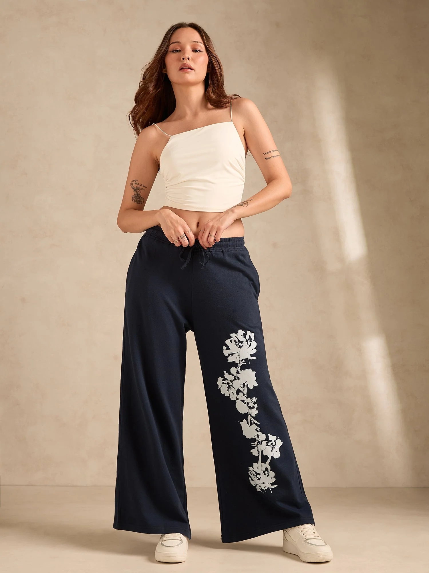 Navy Blue Cuffed Jogger With Side Graphic Print - Image 4