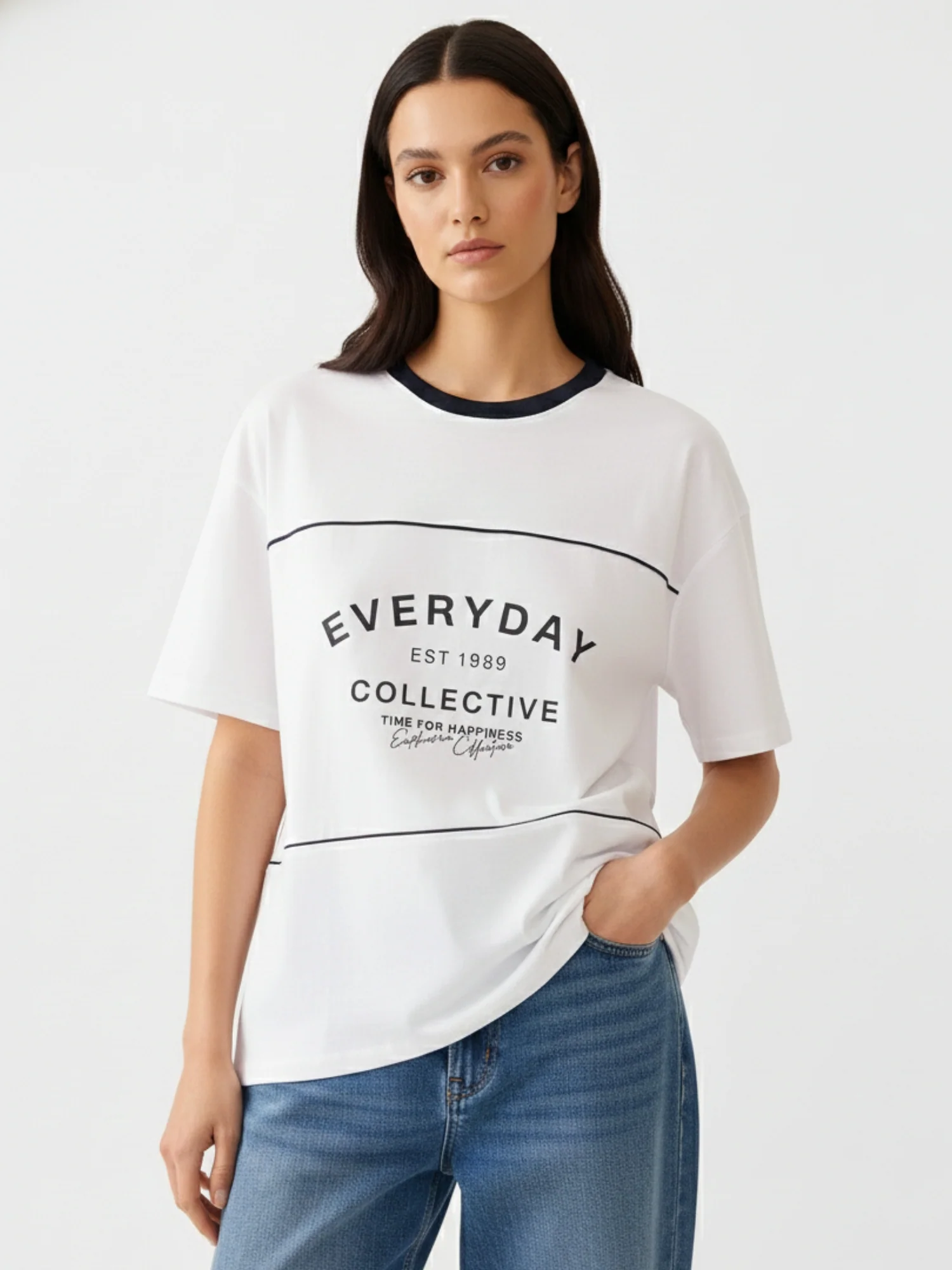 Navy Blue Oversized T-Shirt With Graphic And Cut & Sew Highlights - Image 2