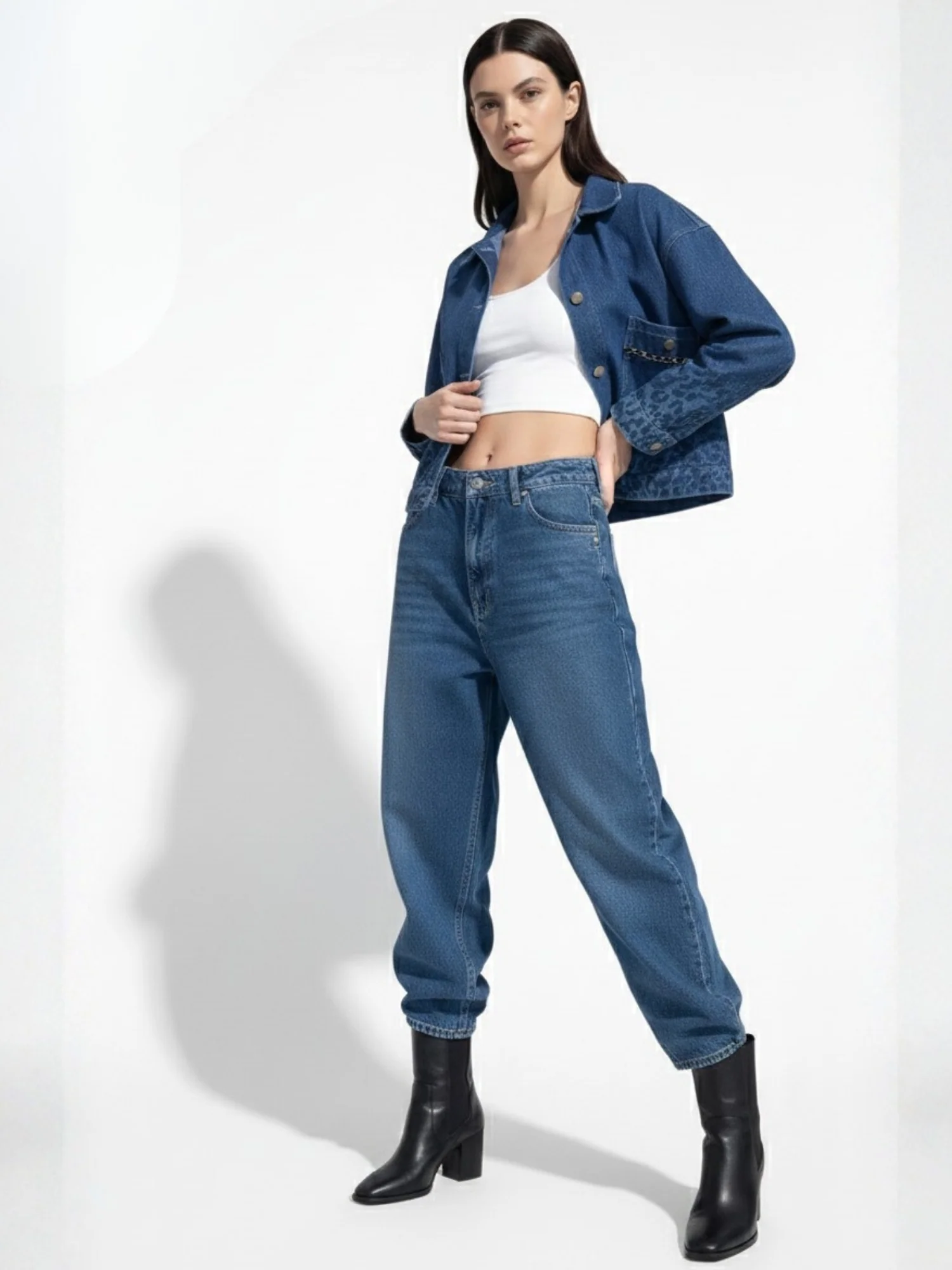 Navy Blue Printed Monochrome Denim Jacket - Image 3